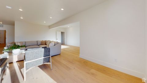 Tiny photo for 683 N HERITAGE ST, Mapleton, UT 84664 (MLS # 2092745)