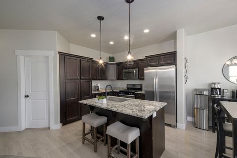 Tiny photo for 14552 S QUIET SHADE DR, Herriman, UT 84096 (MLS # 2125349)