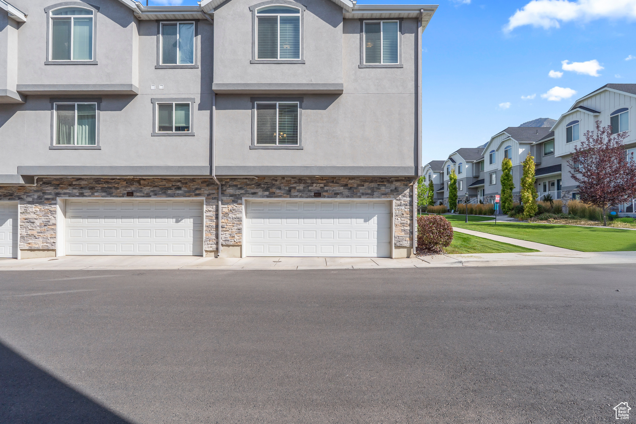 SPRING CREEK - Residential