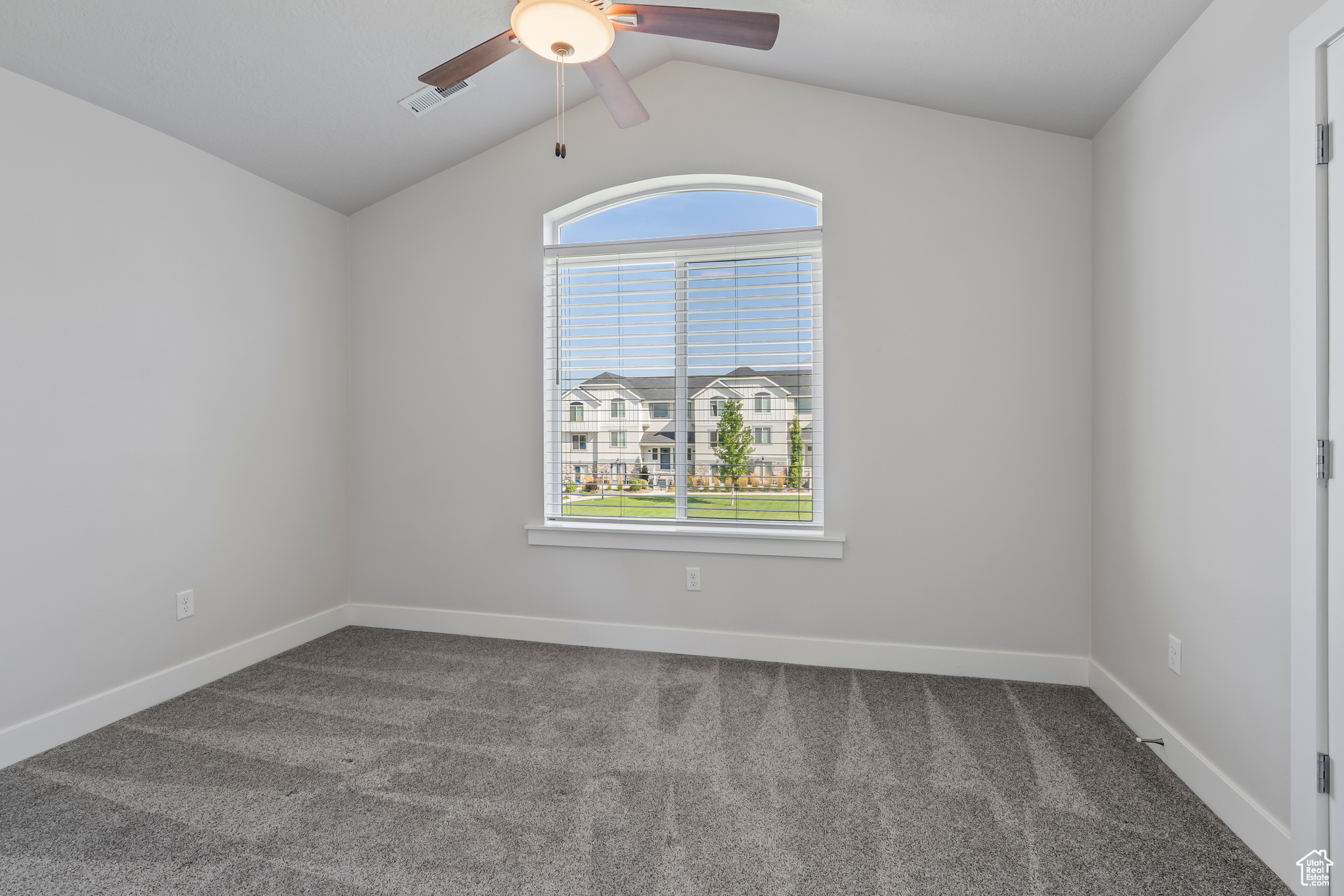 SPRING CREEK - Residential