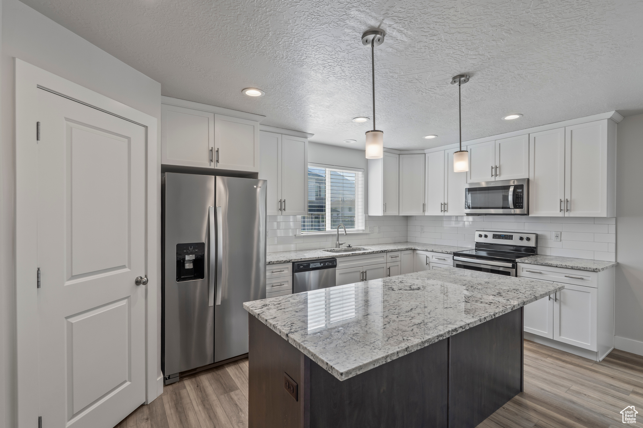 SPRING CREEK - Residential