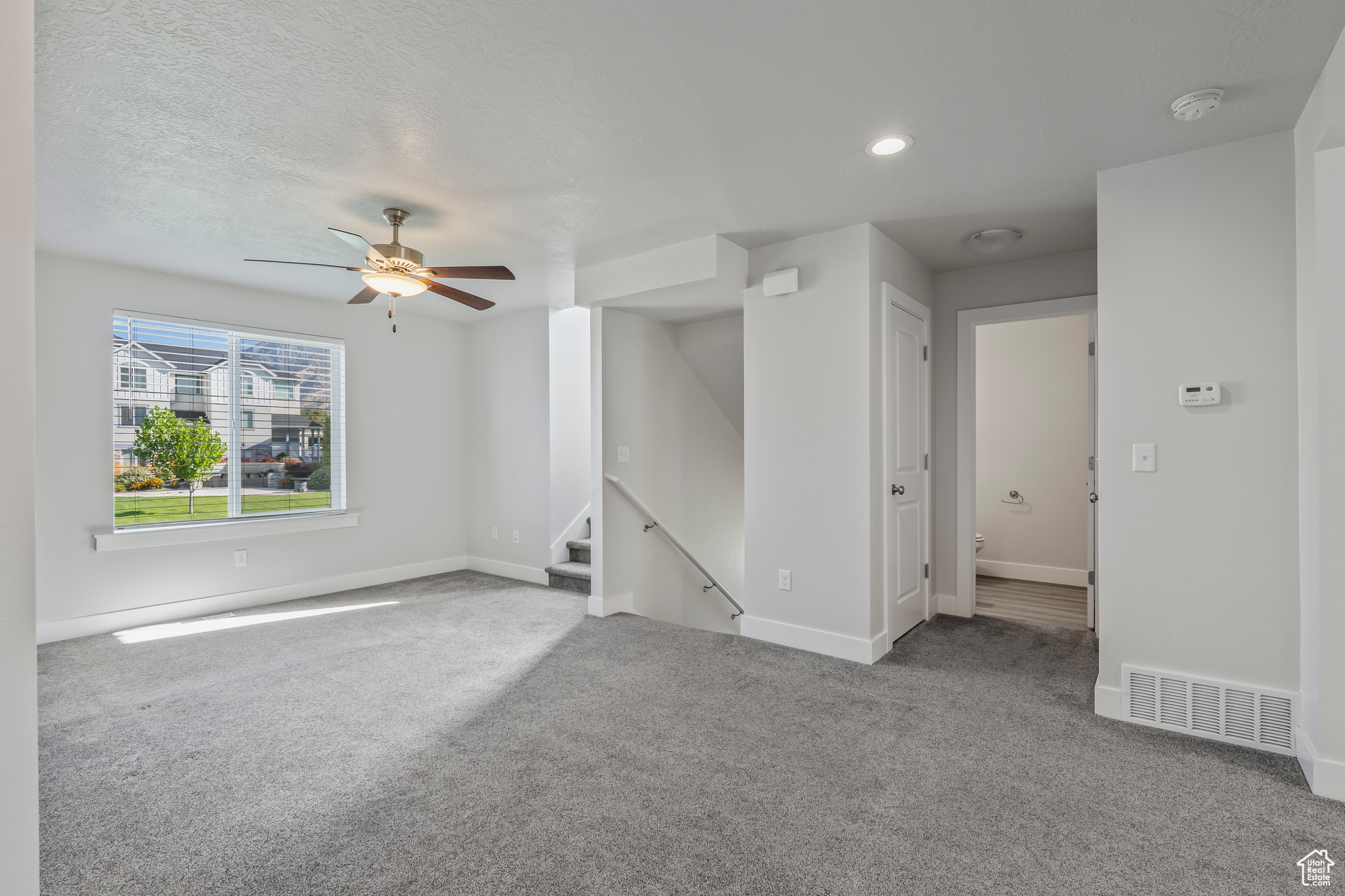 SPRING CREEK - Residential