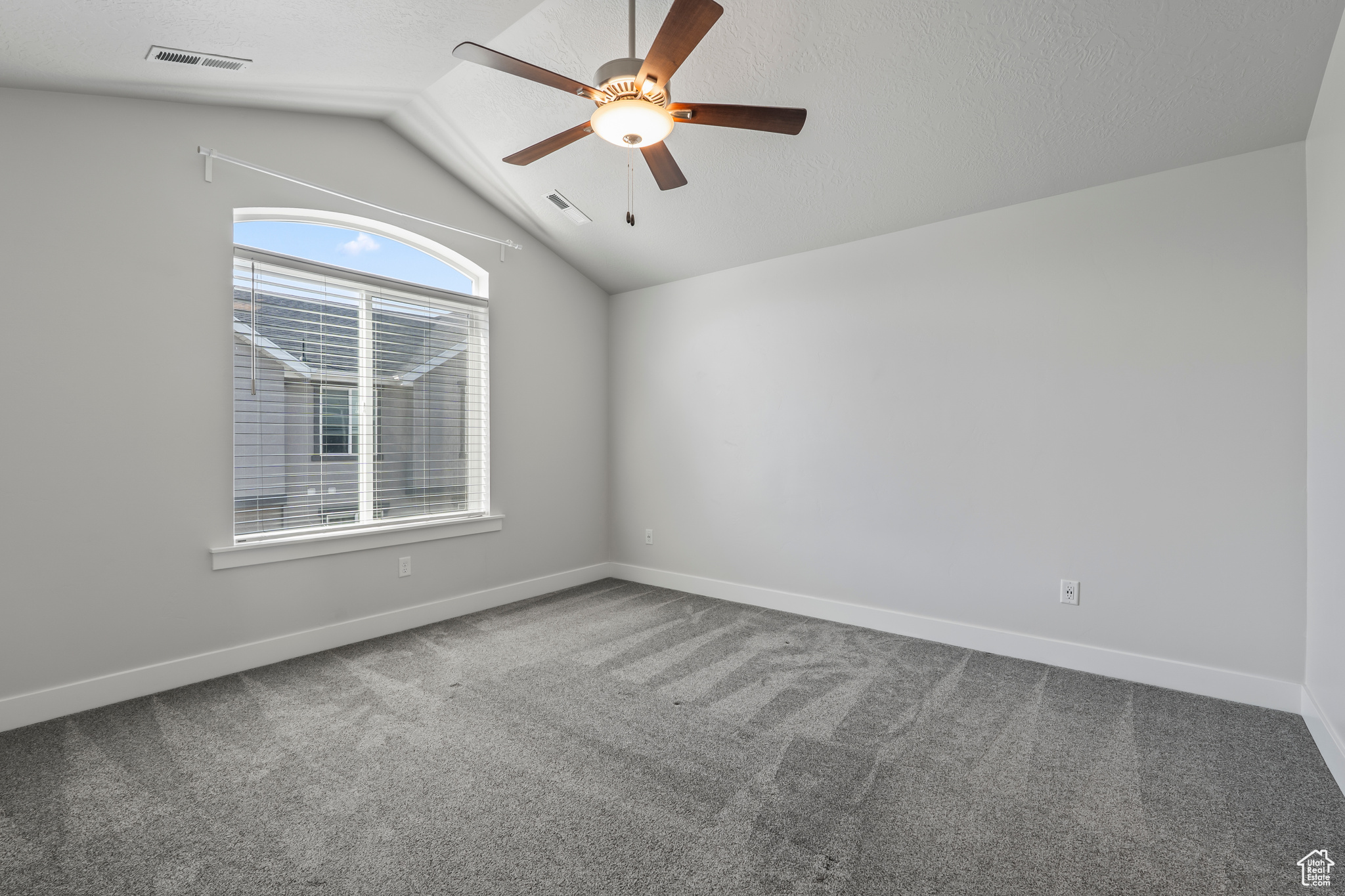 SPRING CREEK - Residential