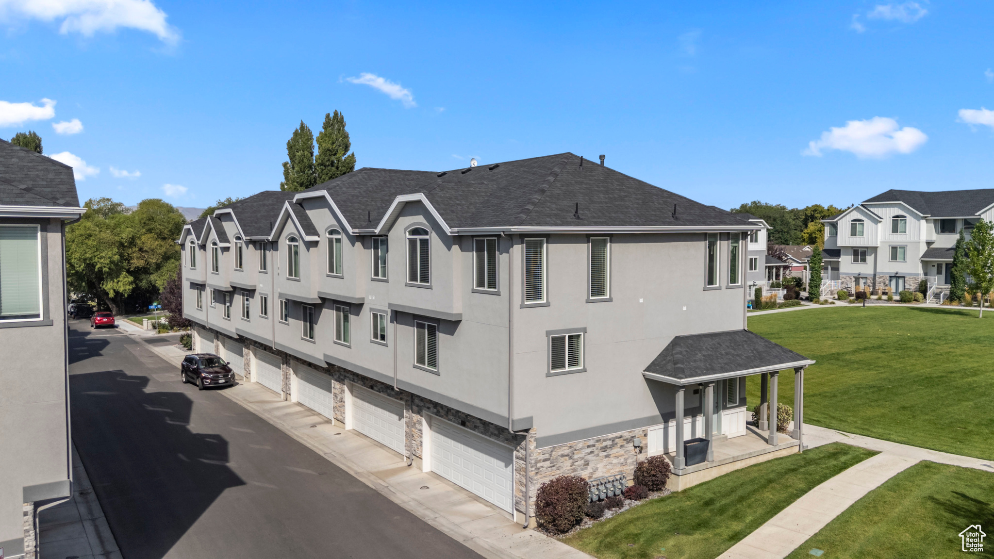 SPRING CREEK - Residential