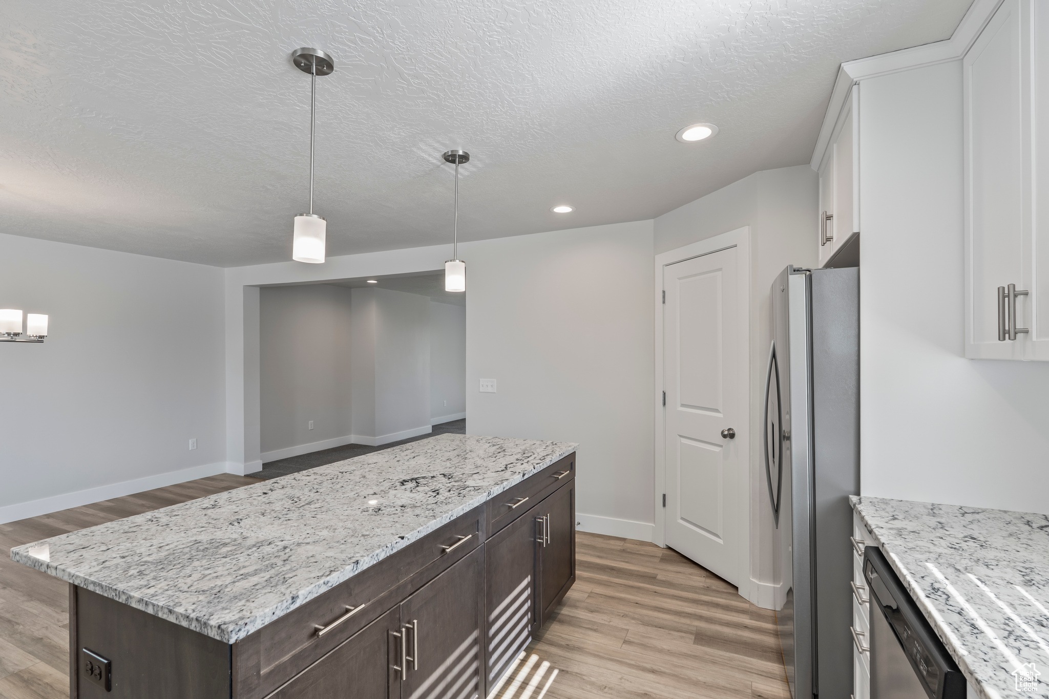 SPRING CREEK - Residential