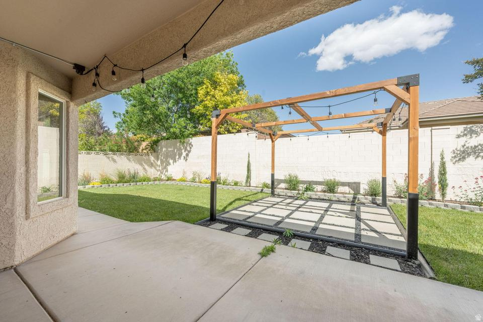 SILVERCREEK TH 2 AMD - Residential