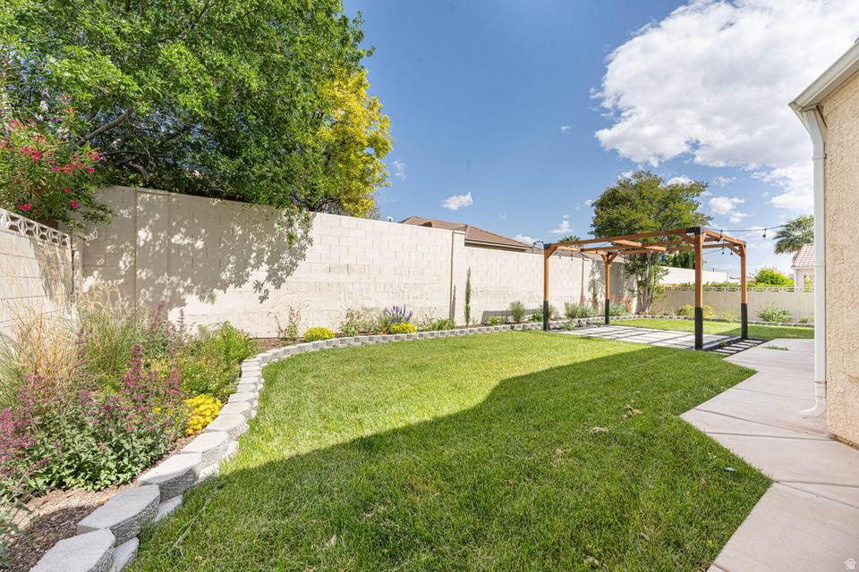 SILVERCREEK TH 2 AMD - Residential