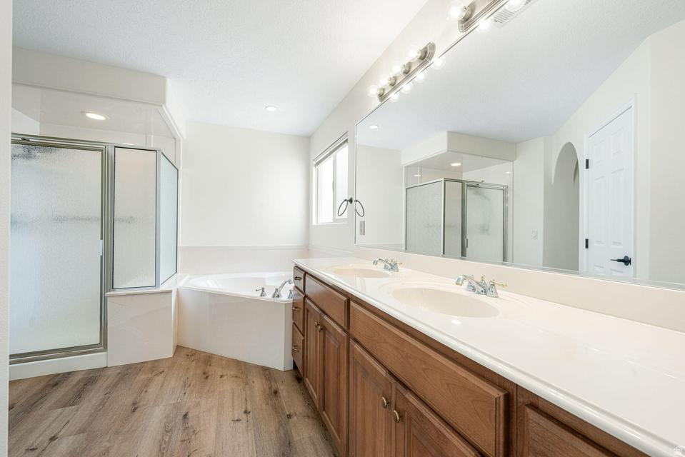 SILVERCREEK TH 2 AMD - Residential