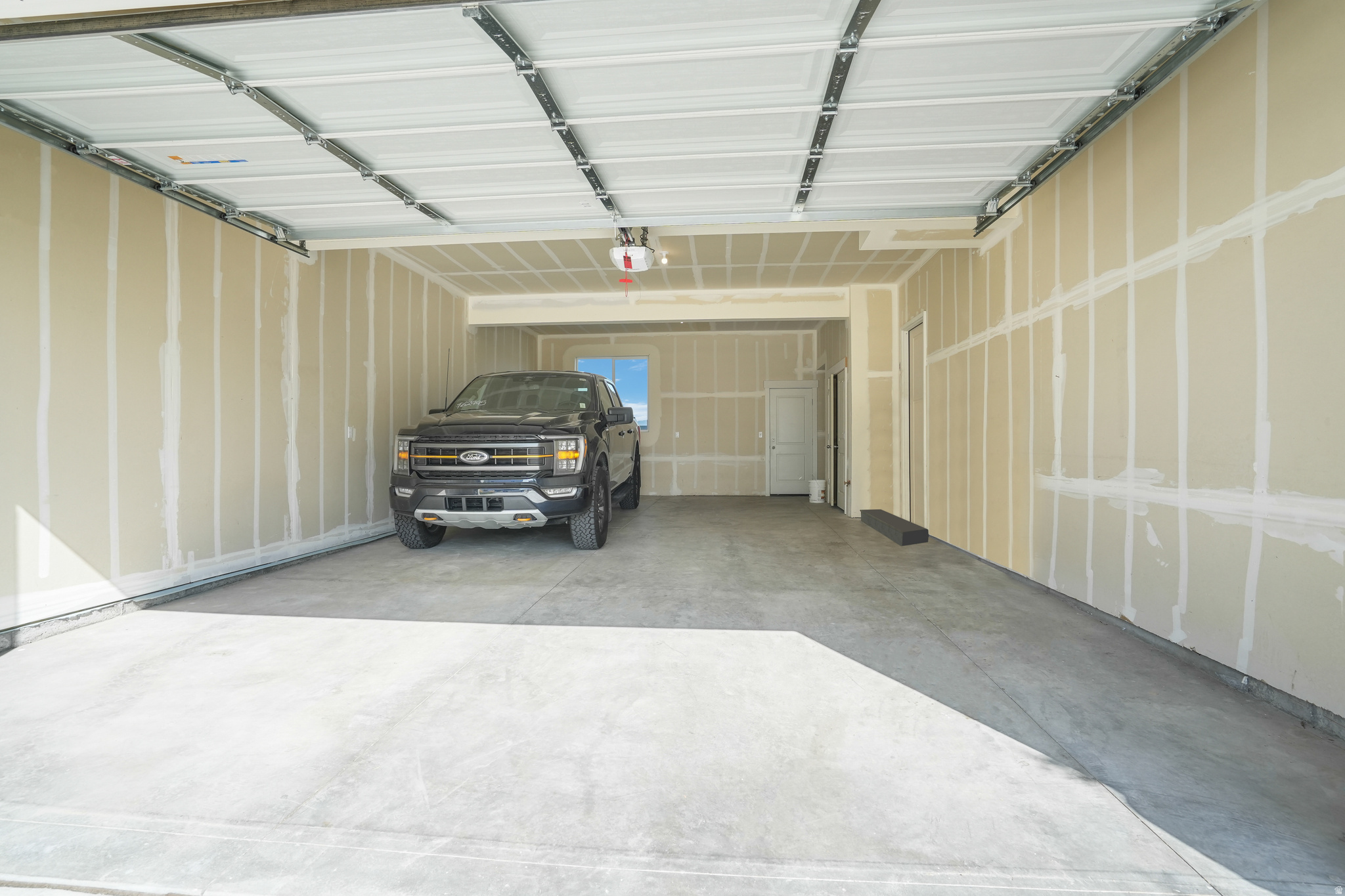 BRYLEE TOWNS - Residential