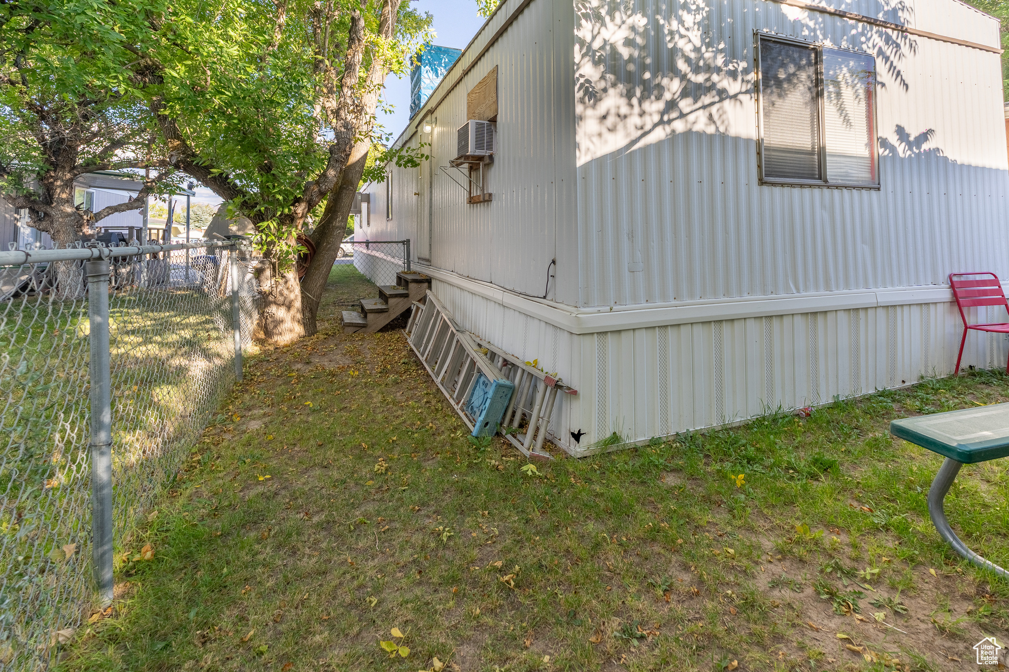 VILLA WEST MANUFACTURED HOME COMMUNITY - Residential