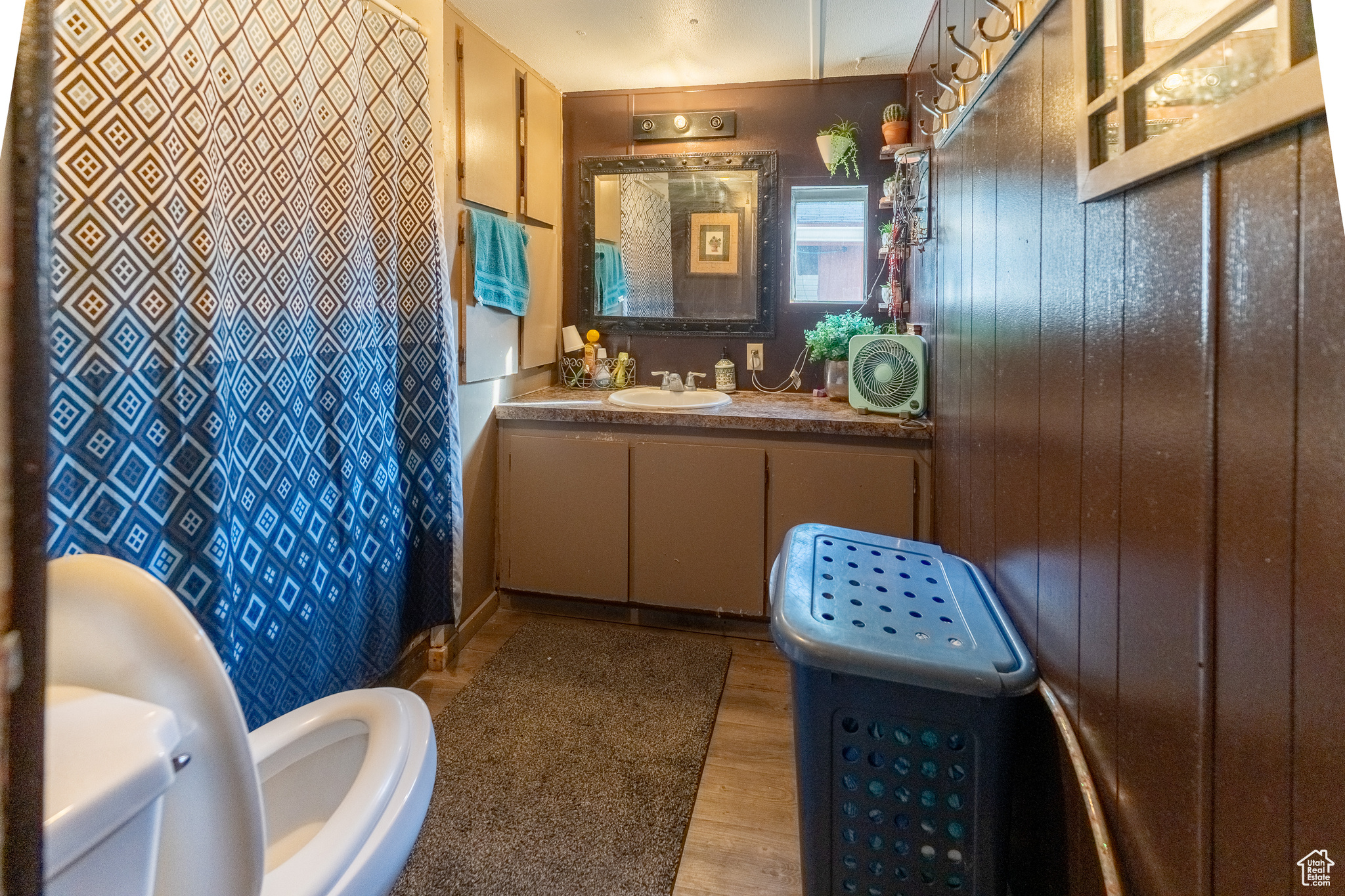 VILLA WEST MANUFACTURED HOME COMMUNITY - Residential