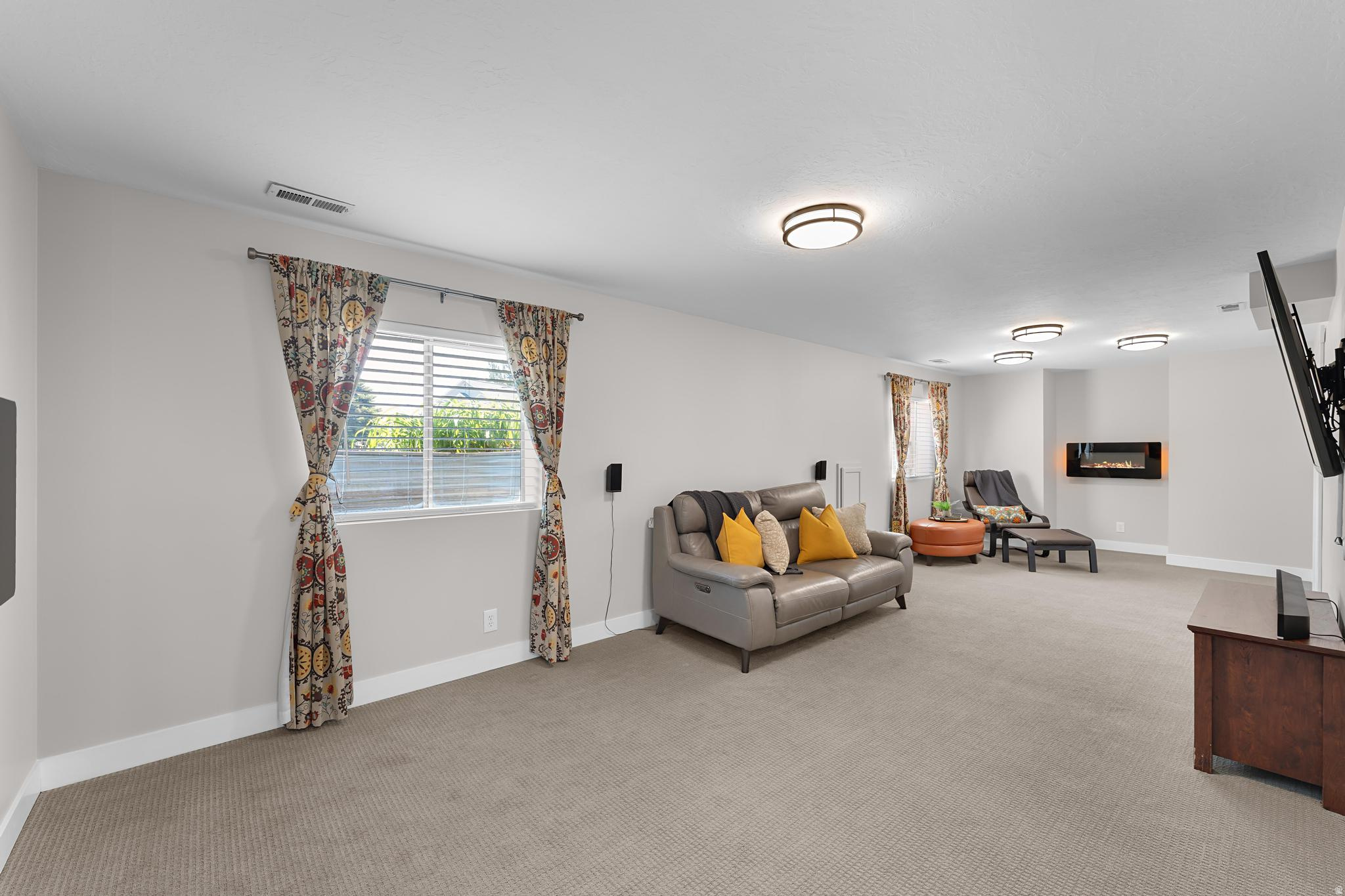 PLUM CREEK ESTATES - Residential