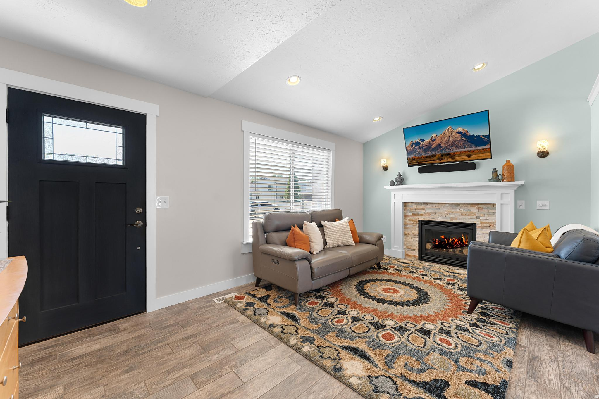 PLUM CREEK ESTATES - Residential