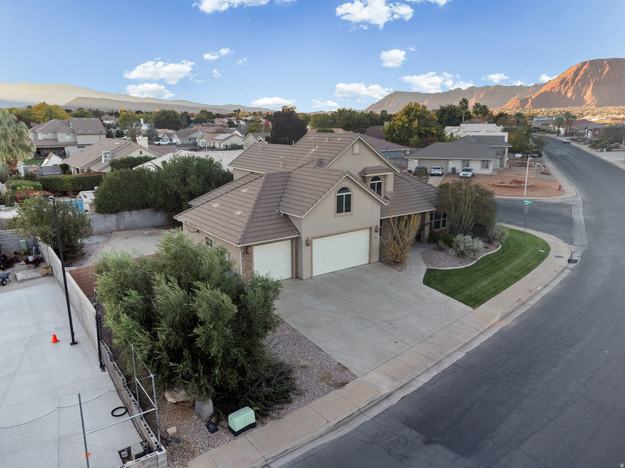 SANTA CLARA SUBDIVISION RED MOUNTAIN VIEW EST - Residential