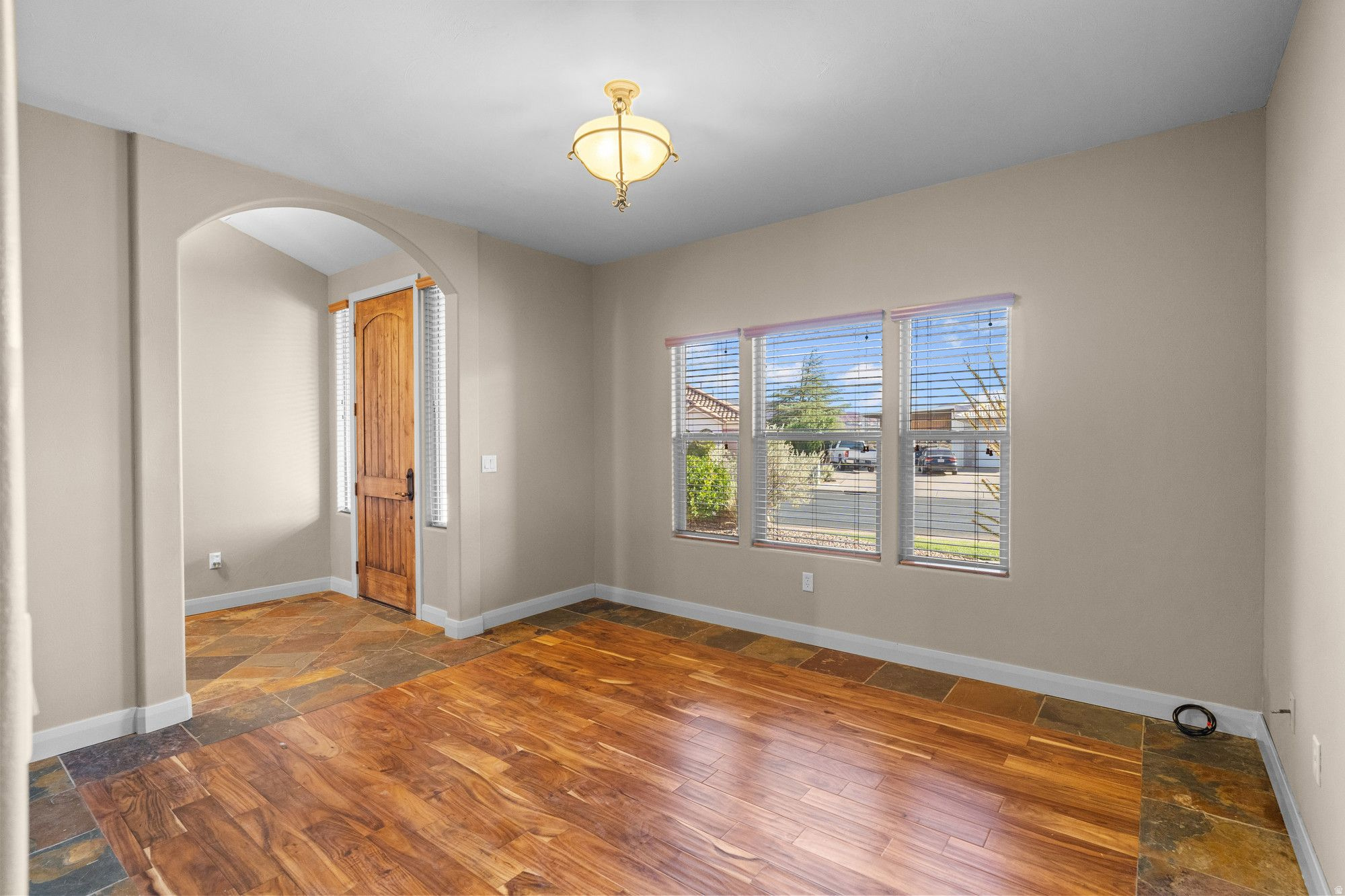 SANTA CLARA SUBDIVISION RED MOUNTAIN VIEW EST - Residential