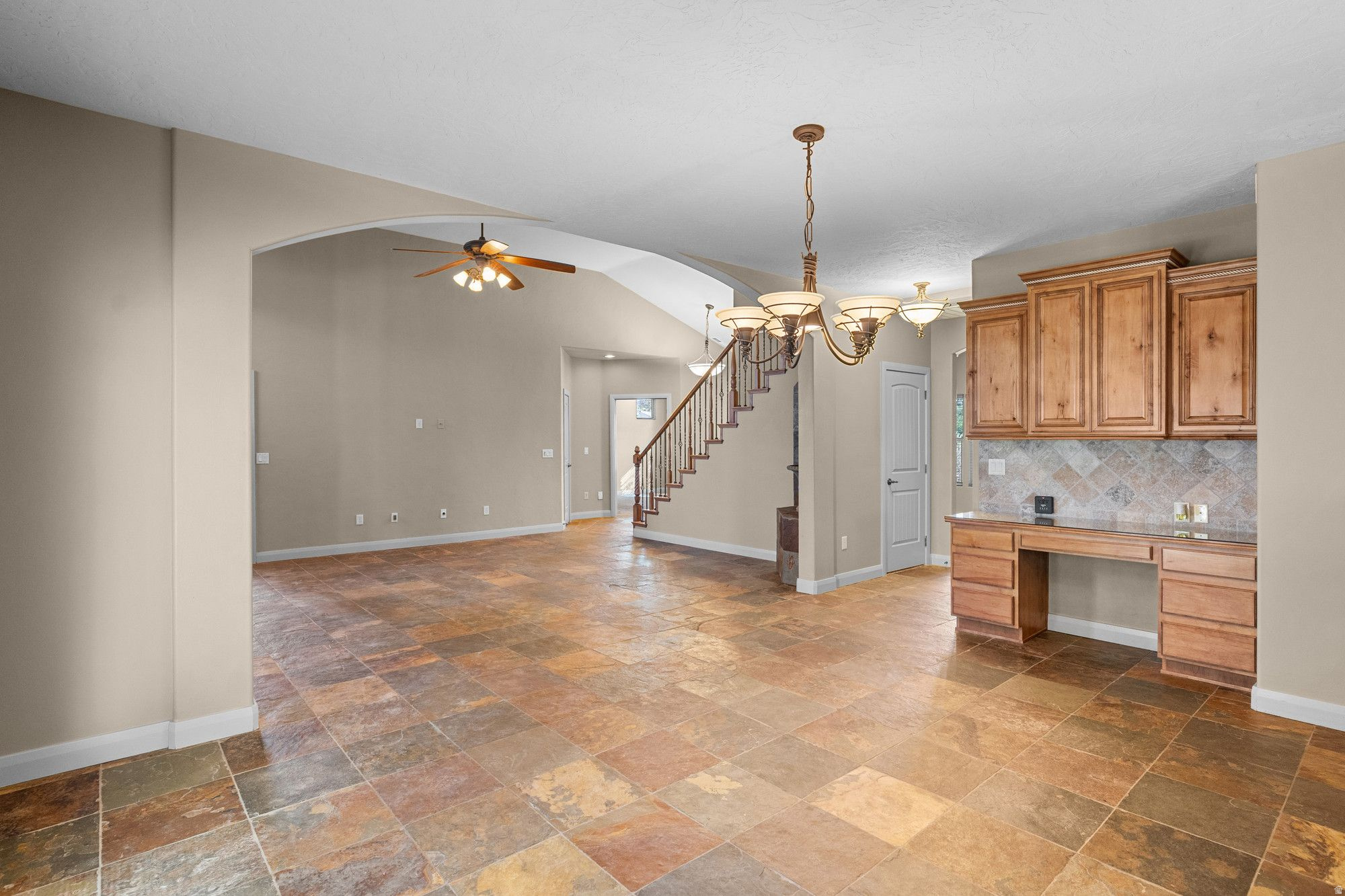 SANTA CLARA SUBDIVISION RED MOUNTAIN VIEW EST - Residential