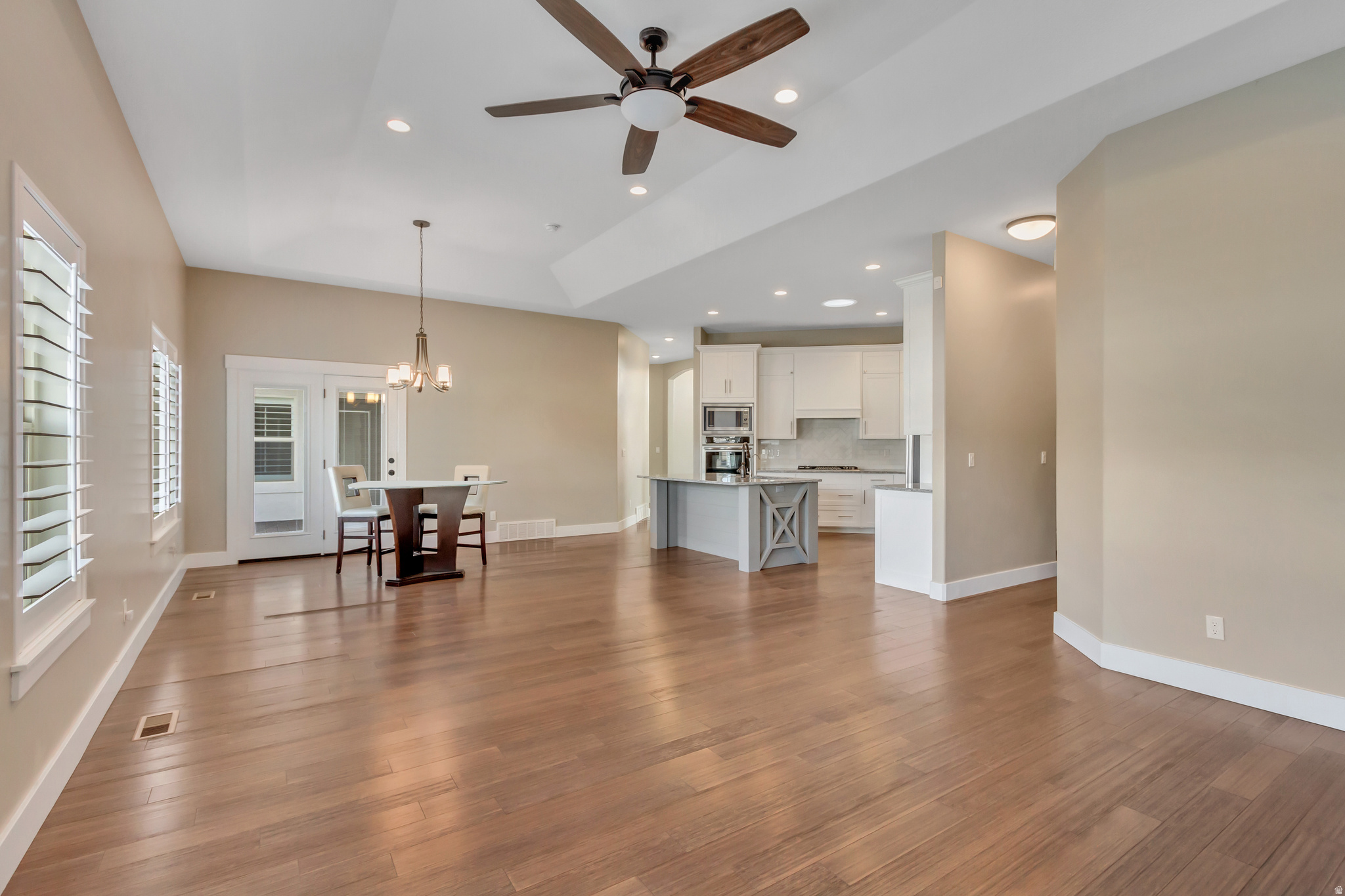 CHAPARRAL ESTATES - Residential