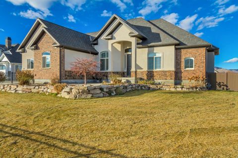 Photo of 22 W 1000 S, Lehi, UT 84043 (MLS # 2130067)