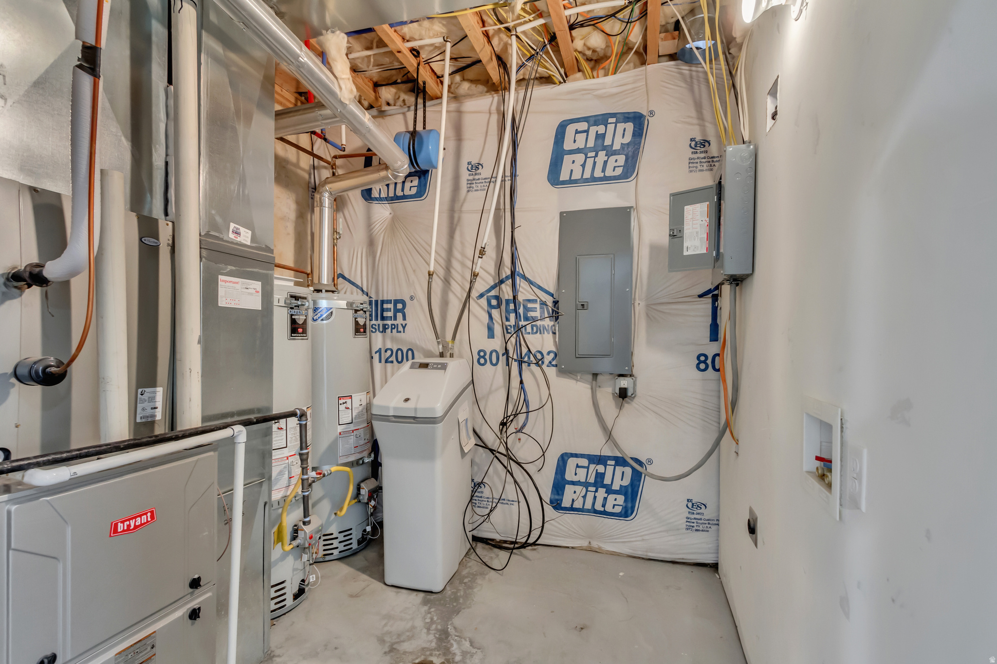 CHAPARRAL ESTATES - Residential