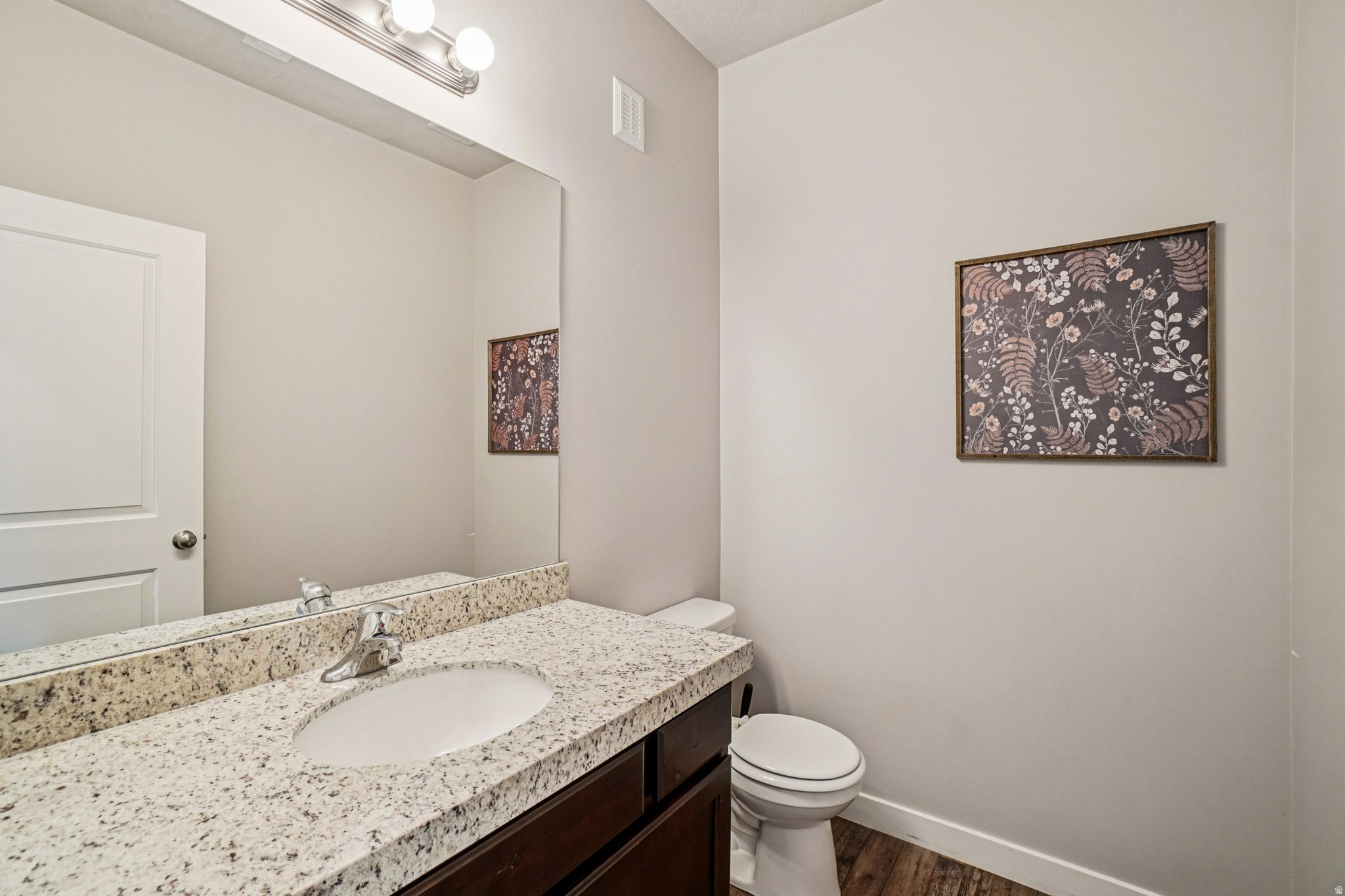 WELLINGTON PLACE - Residential