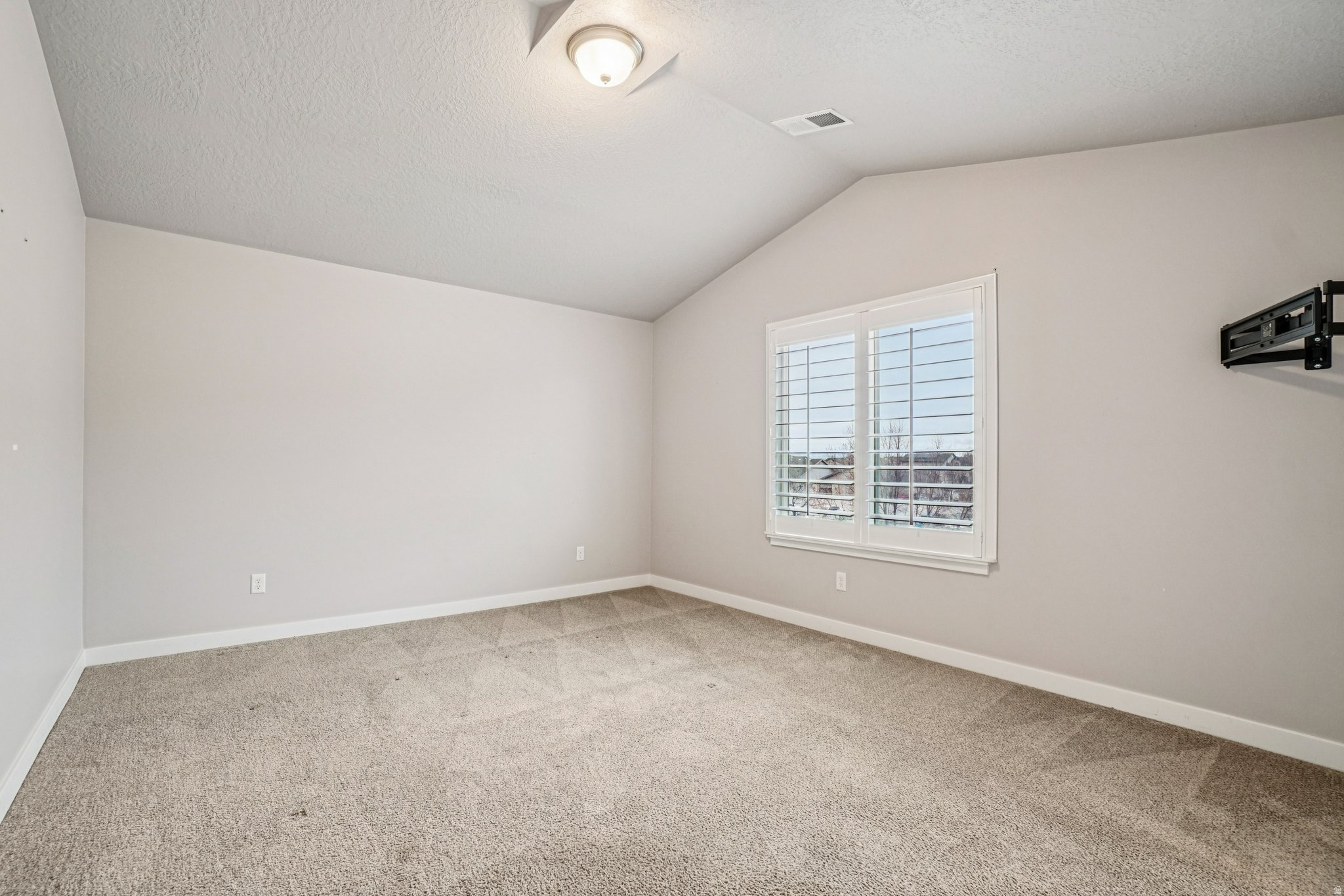 WELLINGTON PLACE - Residential