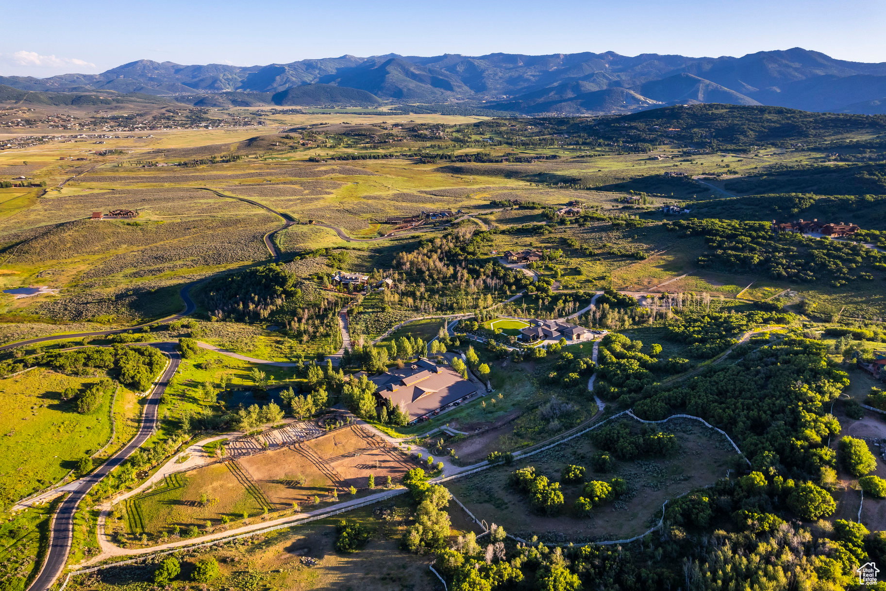 GOSHAWK RANCH - Residential