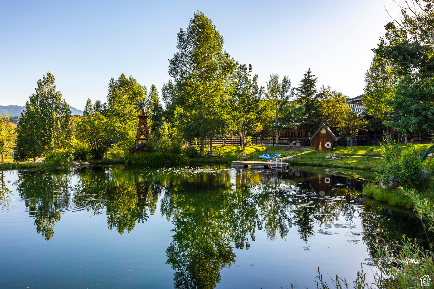 GOSHAWK RANCH - Residential