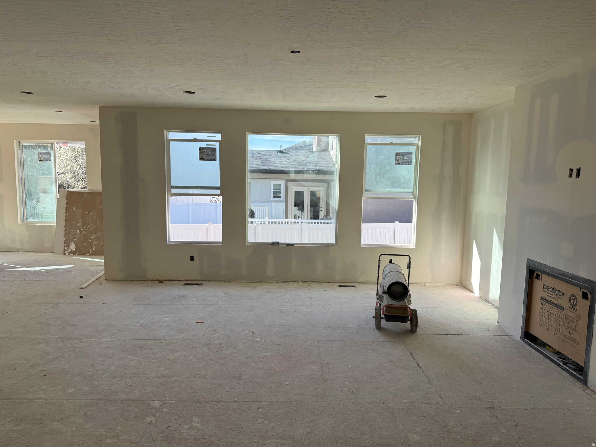 SUMMERHILL LANE - Residential