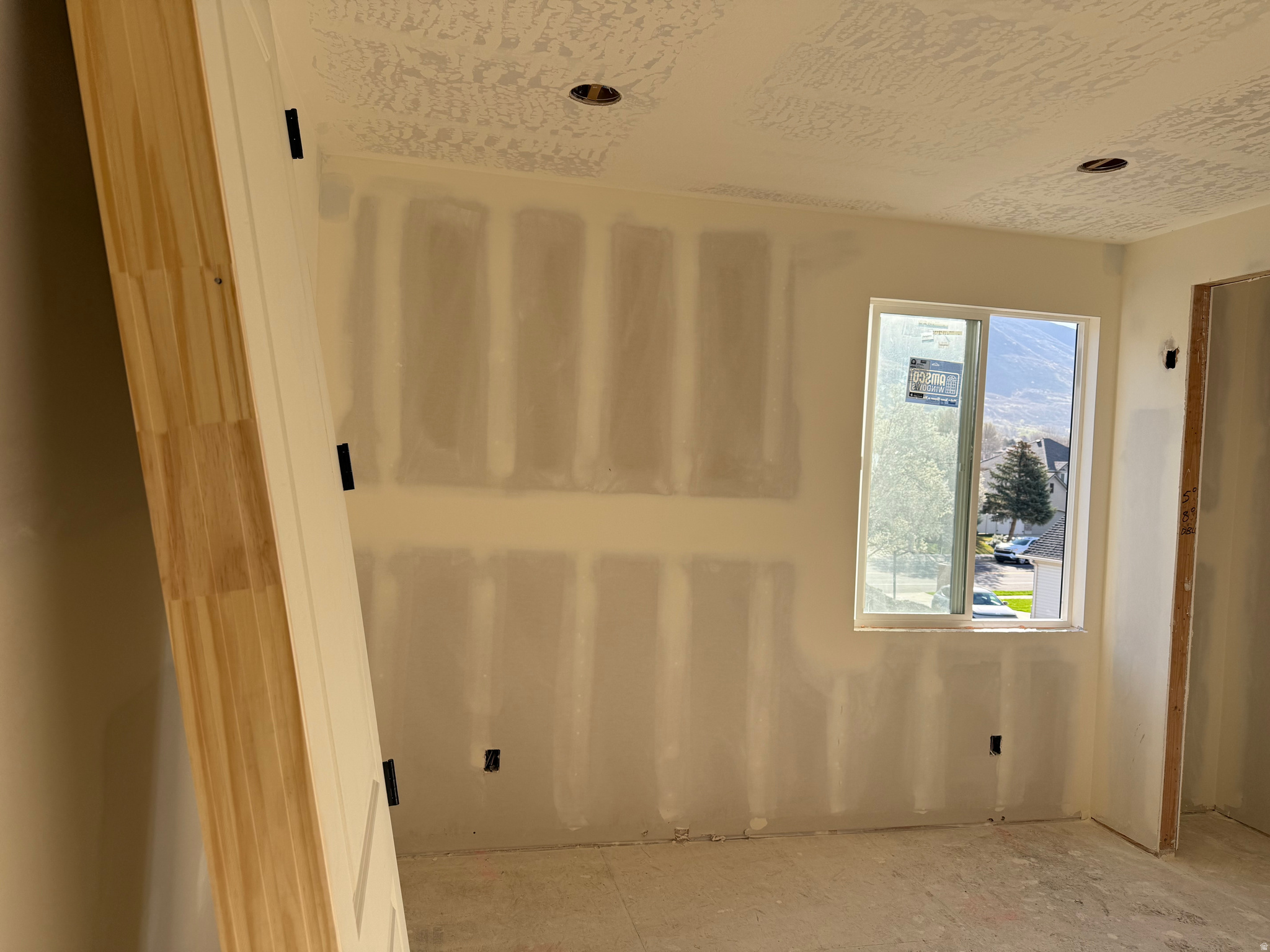 SUMMERHILL LANE - Residential