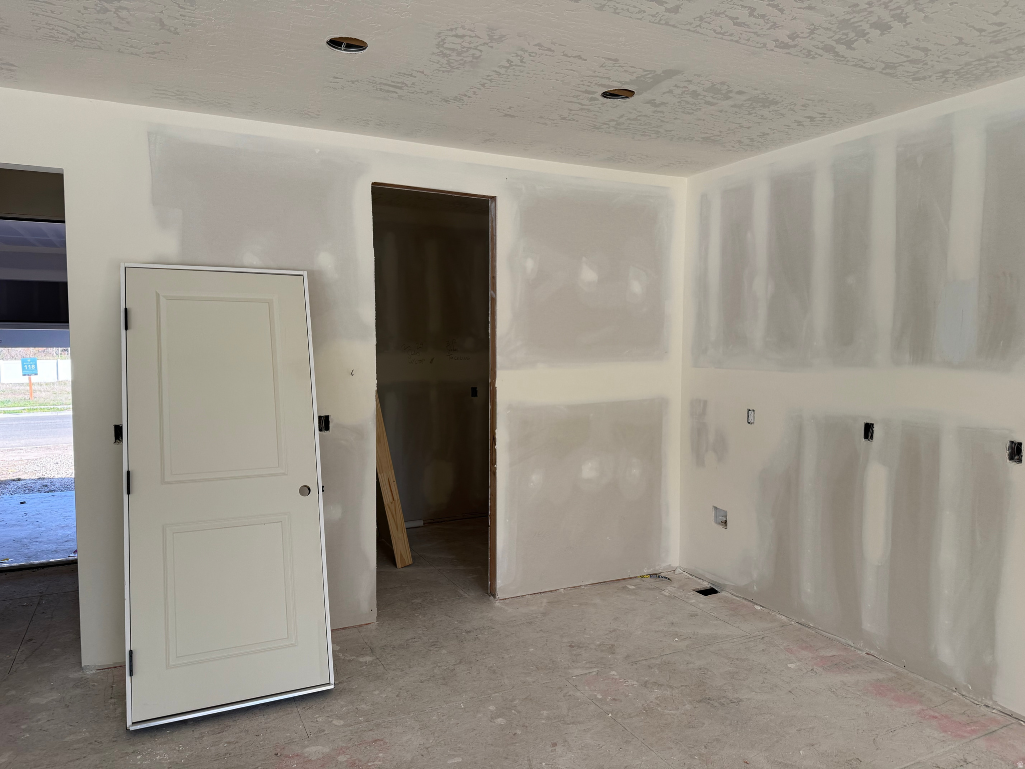 SUMMERHILL LANE - Residential