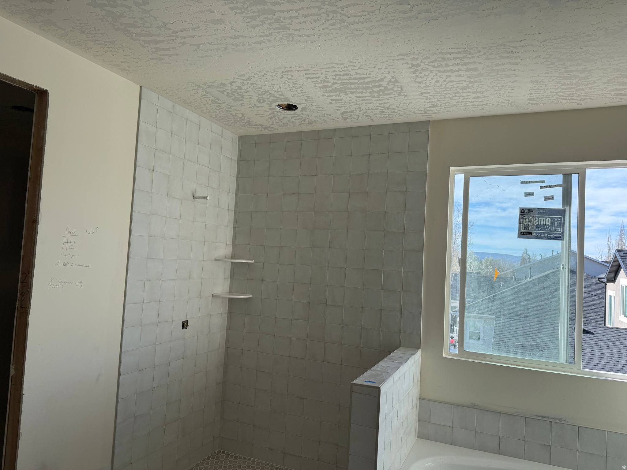 SUMMERHILL LANE - Residential