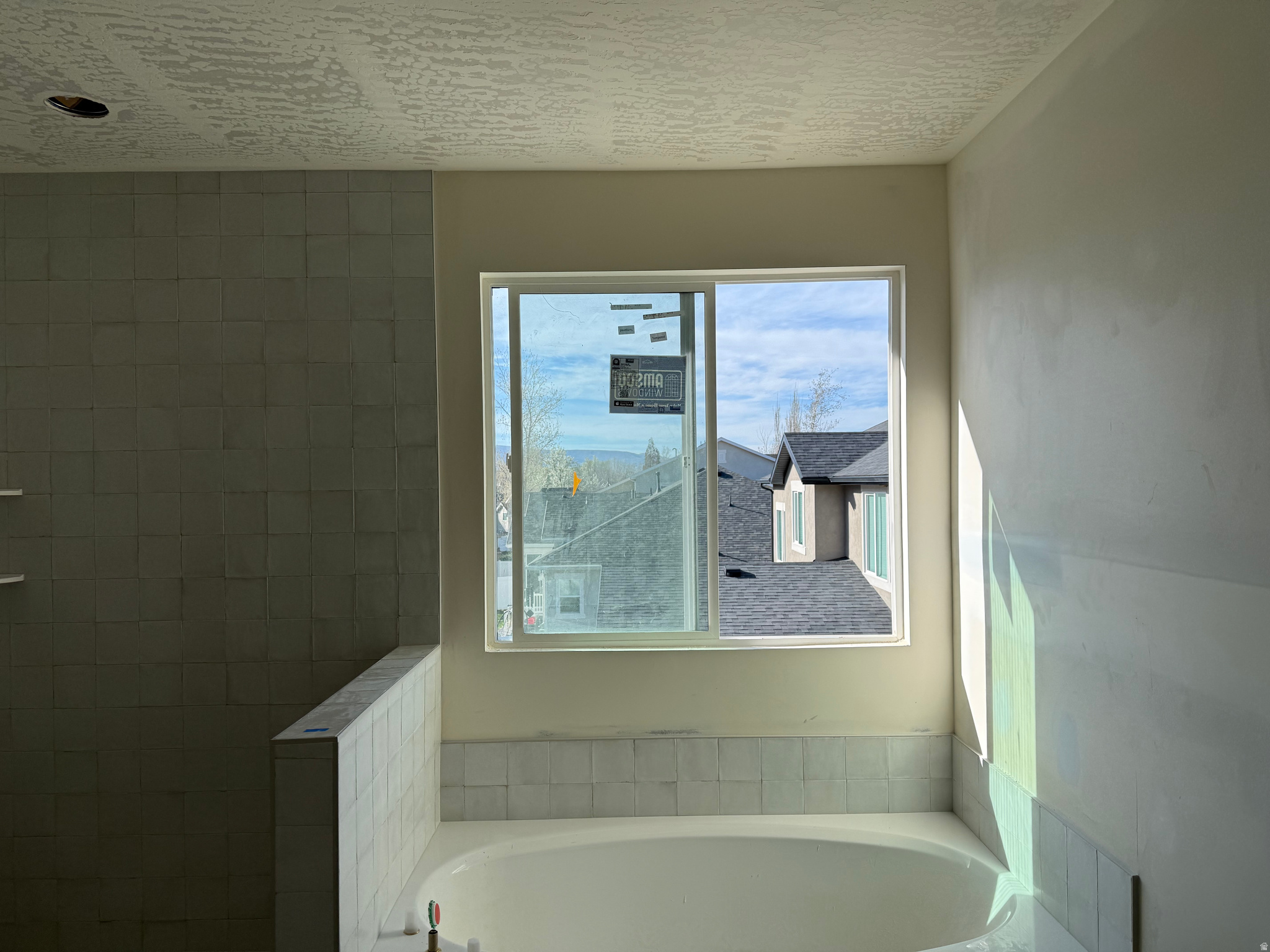 SUMMERHILL LANE - Residential