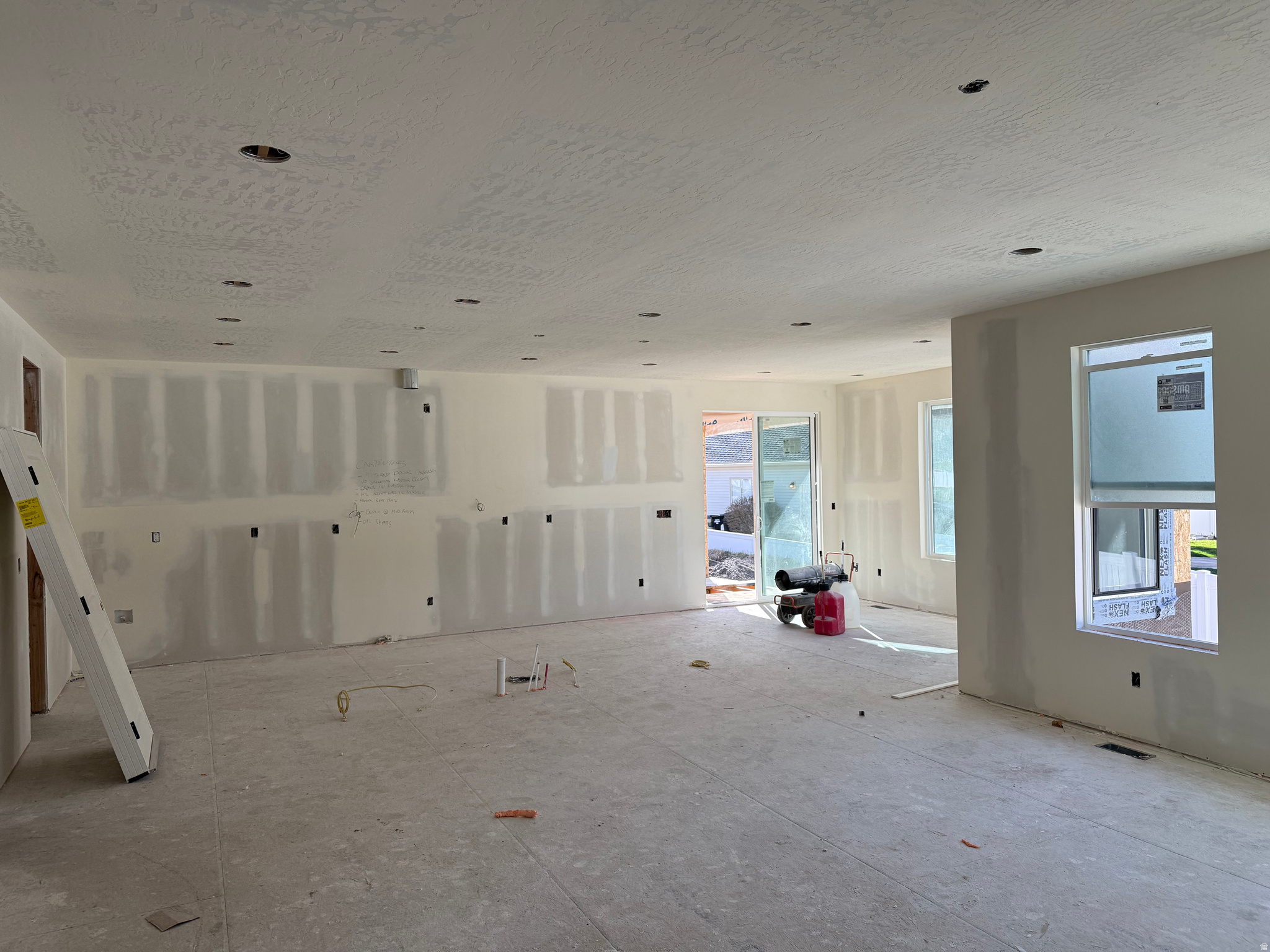 SUMMERHILL LANE - Residential