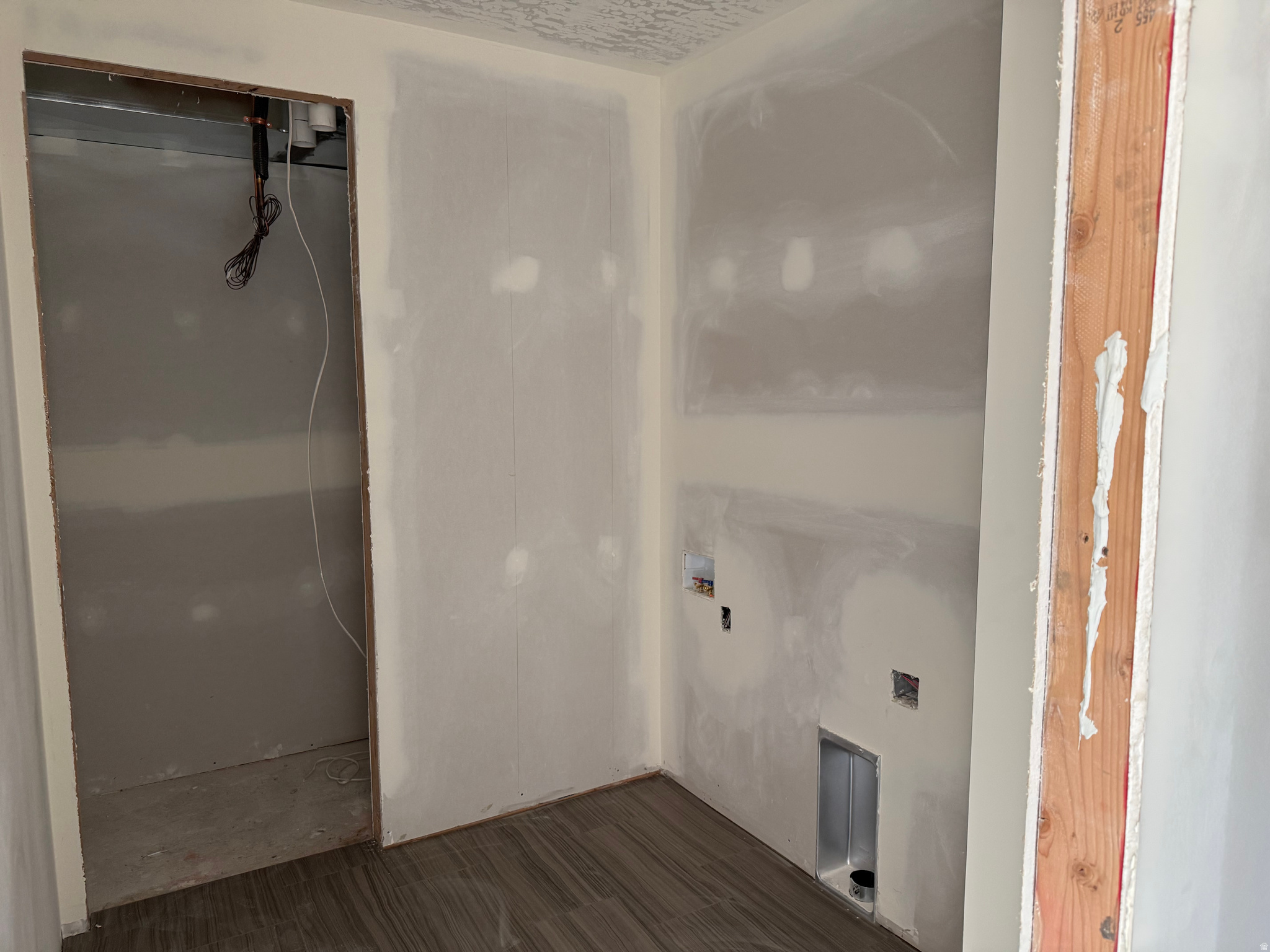 SUMMERHILL LANE - Residential