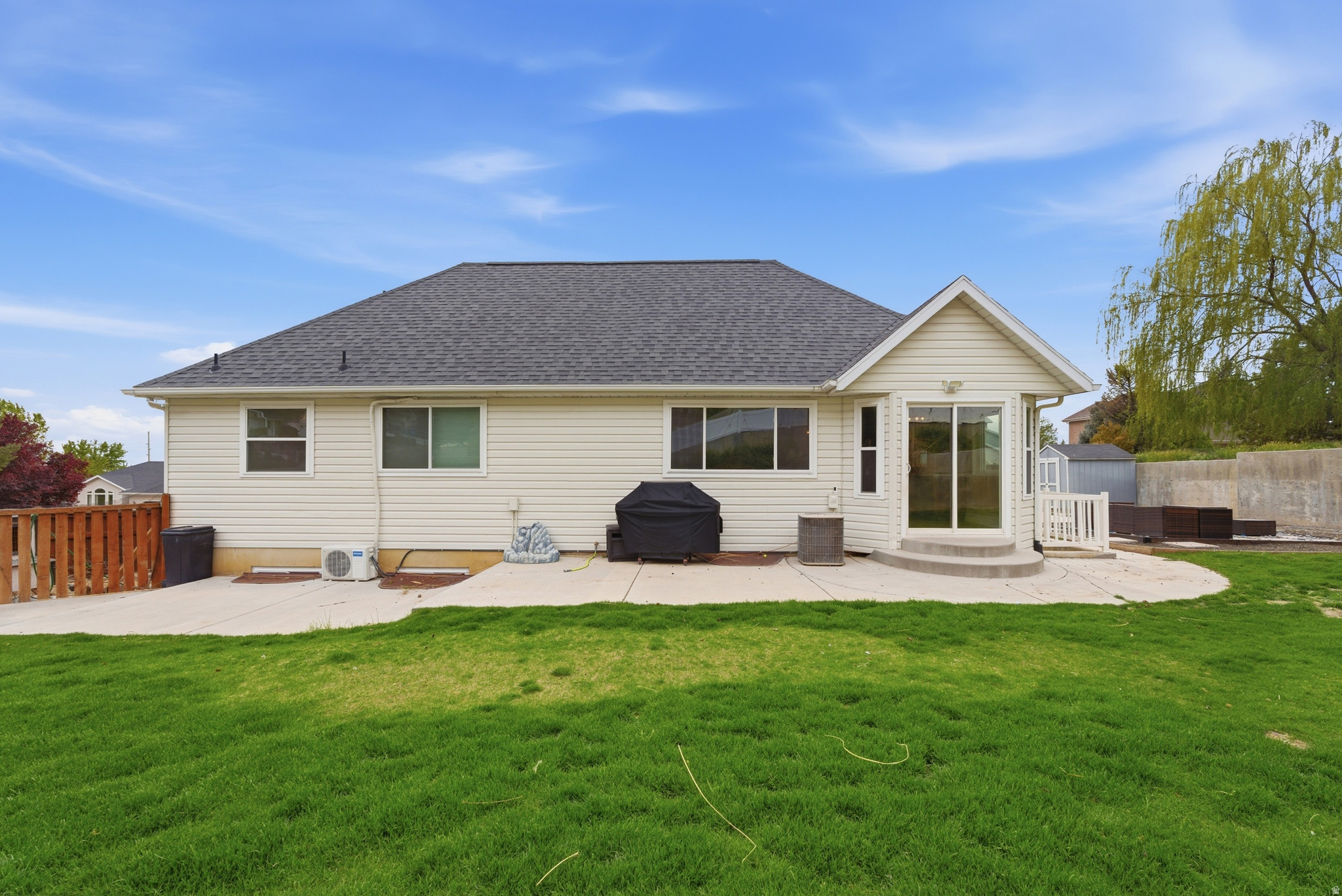 WADE SPRINGS - Residential