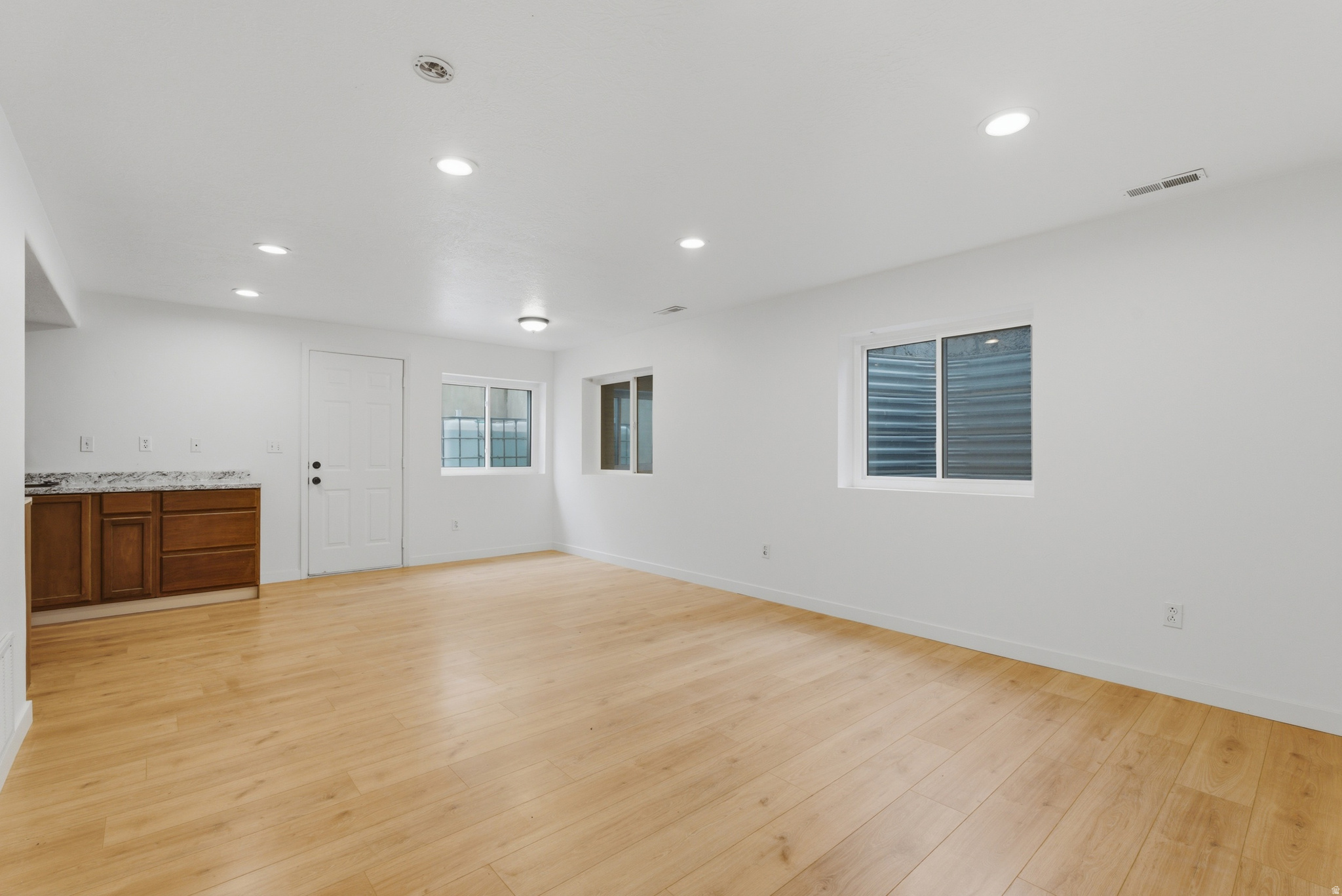 WADE SPRINGS - Residential
