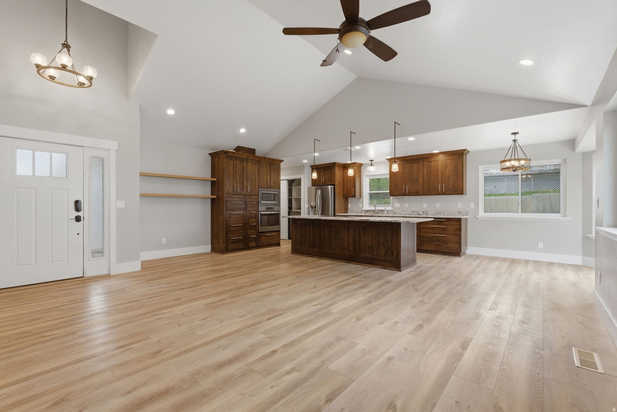 WADE SPRINGS - Residential