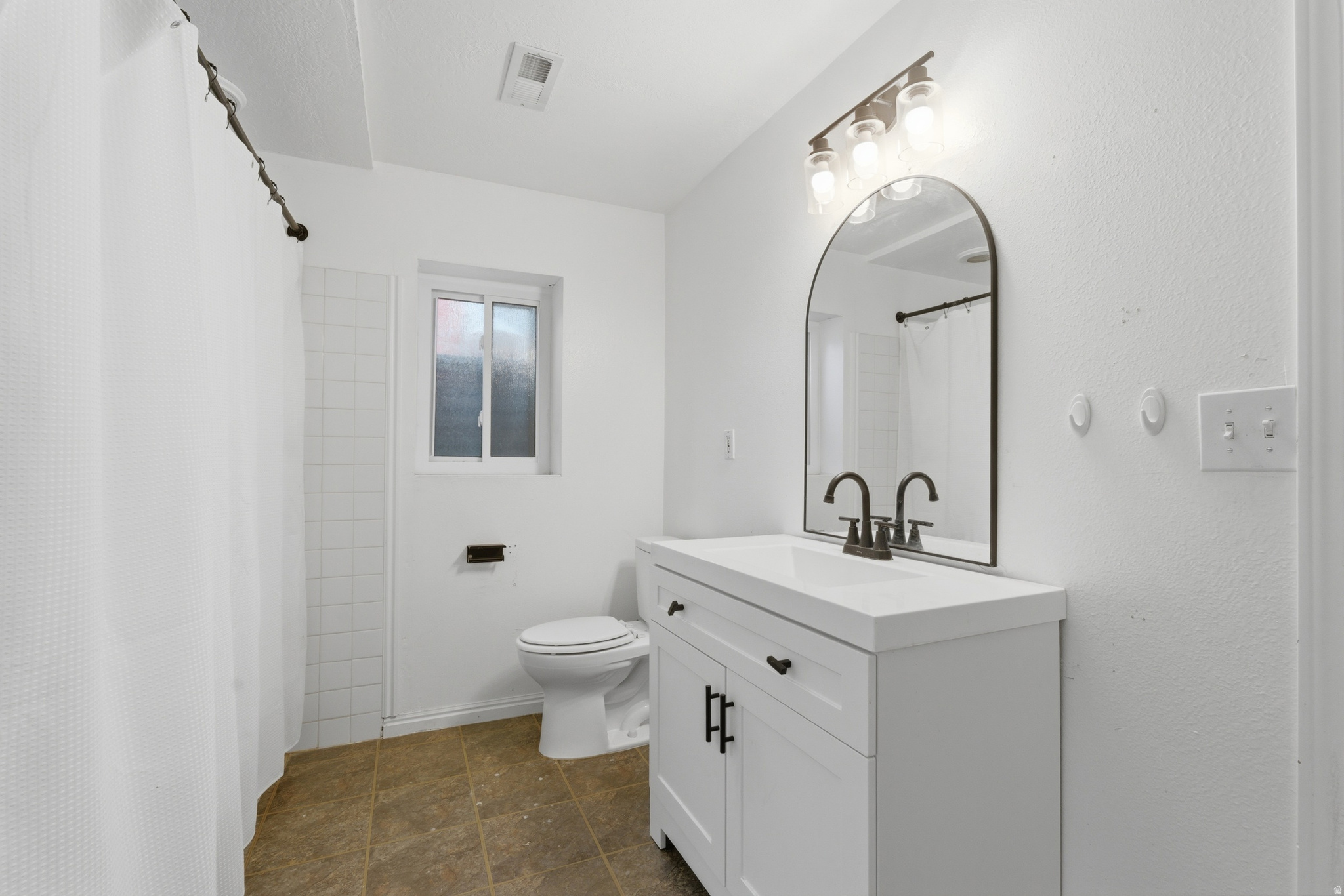 WADE SPRINGS - Residential