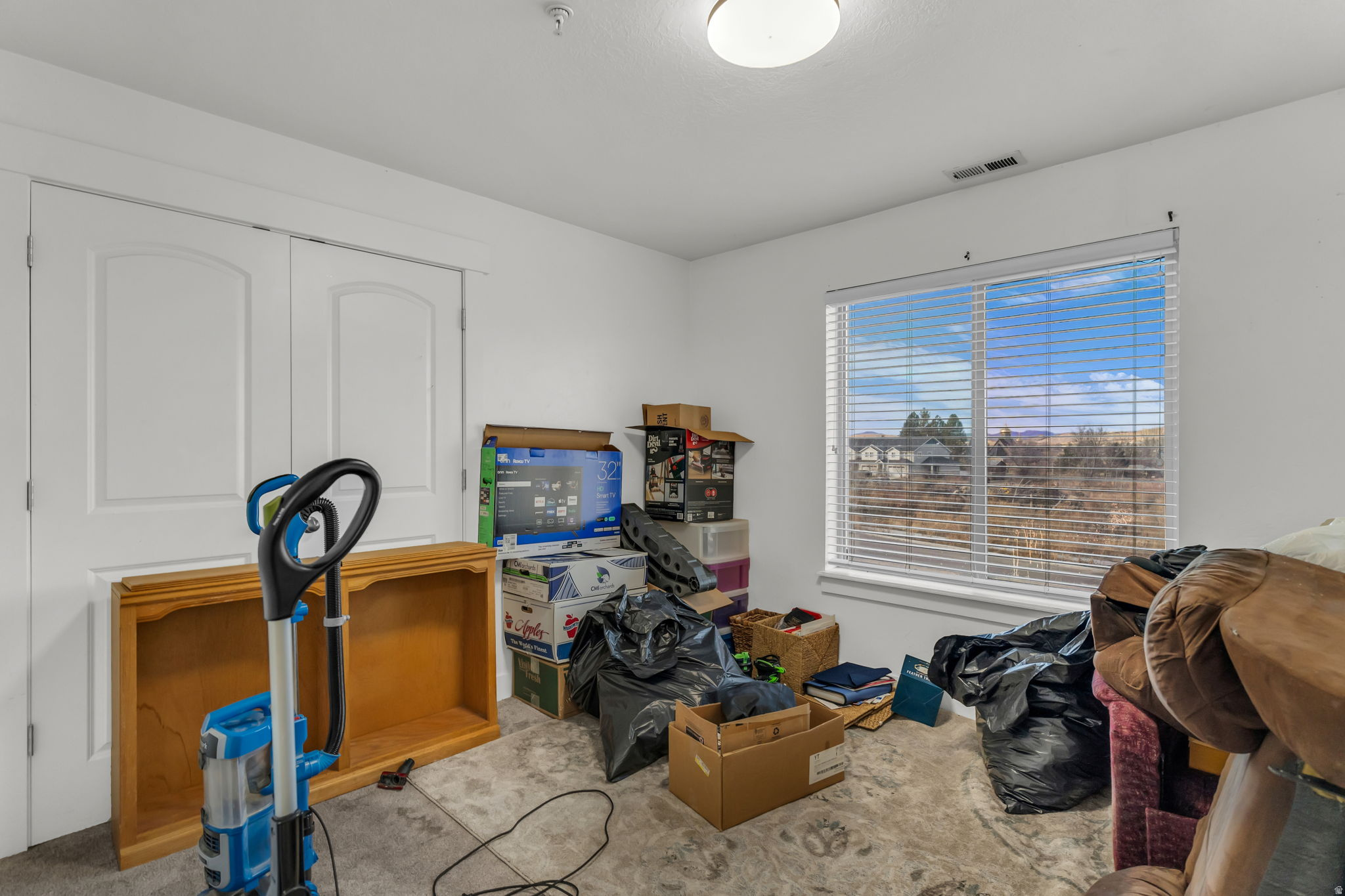 RIDGESTONE CONDOS - Residential