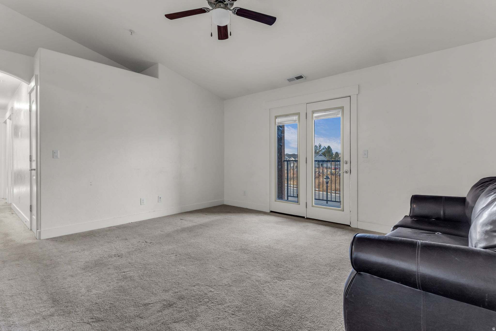 RIDGESTONE CONDOS - Residential