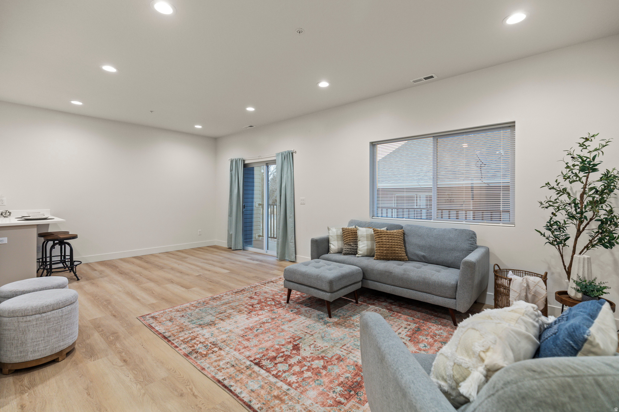 PARK RETREAT - Residential