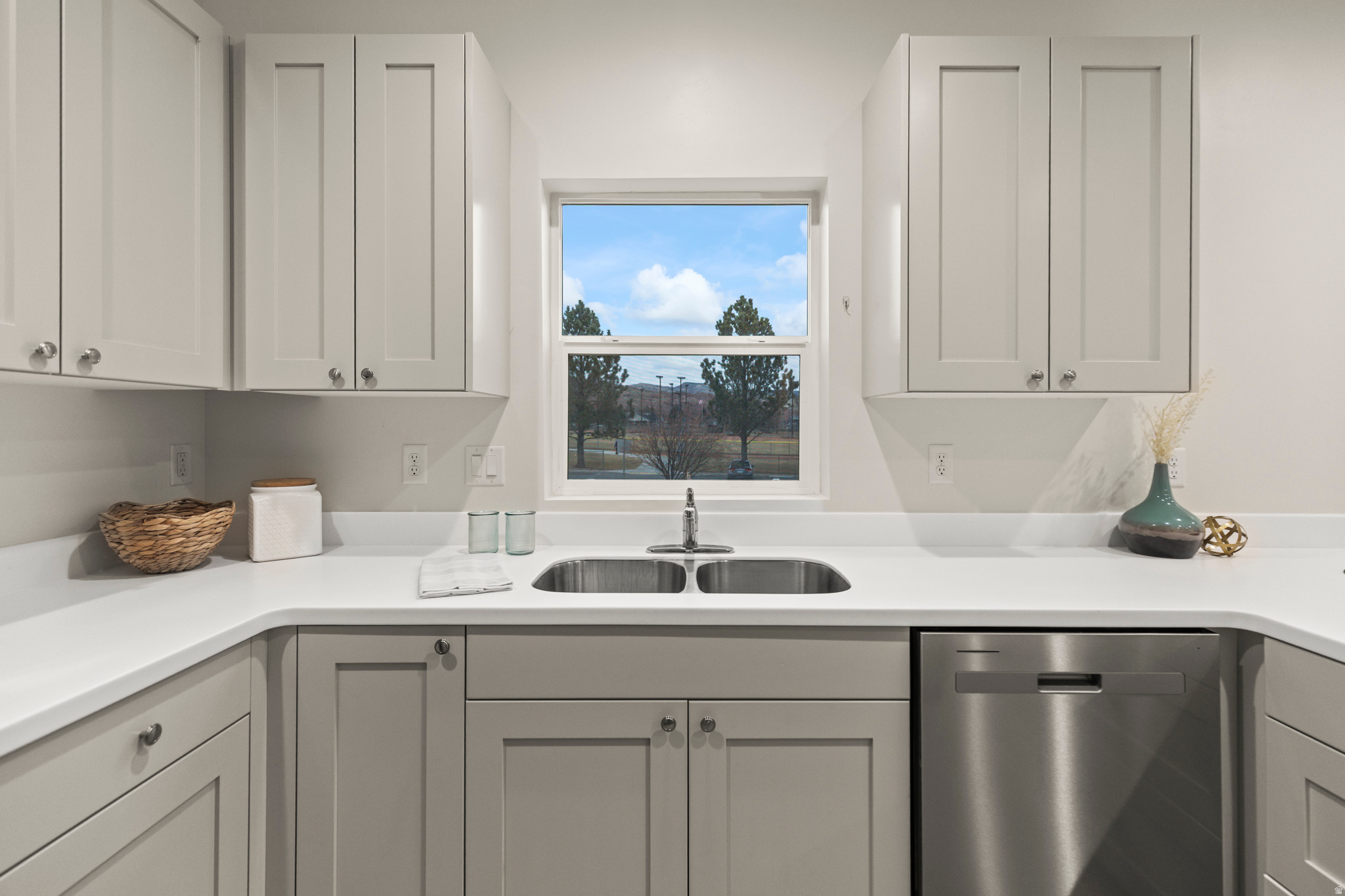 PARK RETREAT - Residential