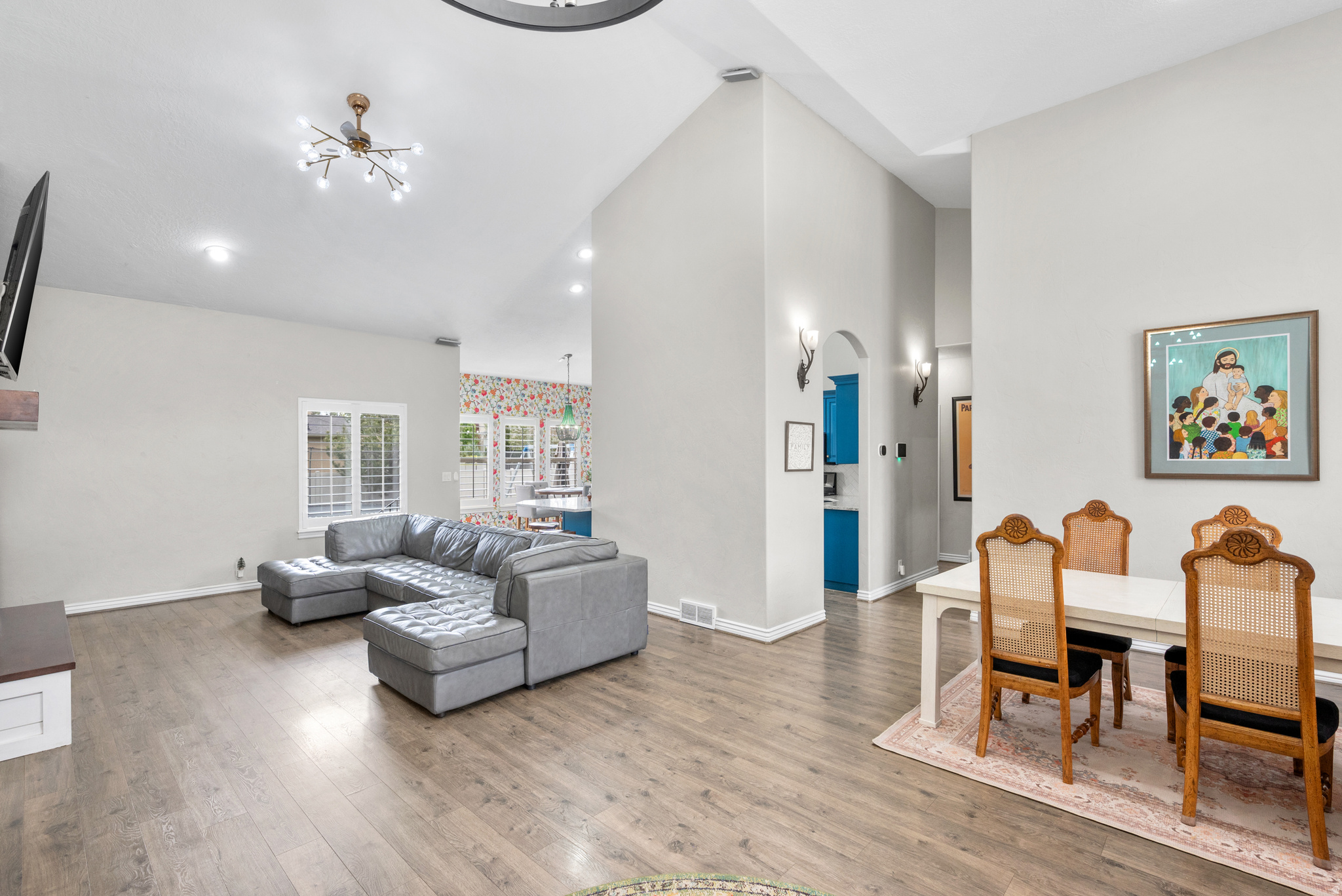 MEADOWS - Residential