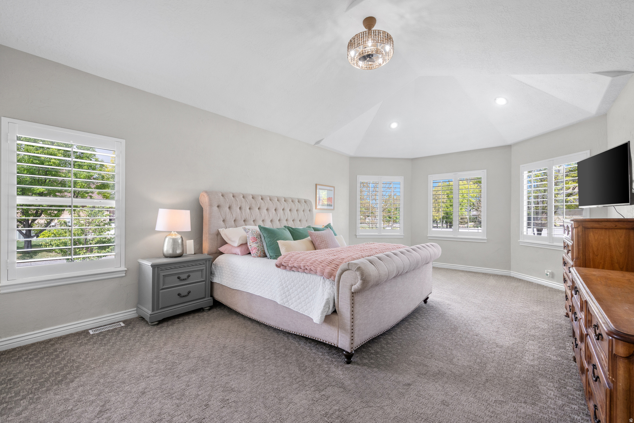 MEADOWS - Residential