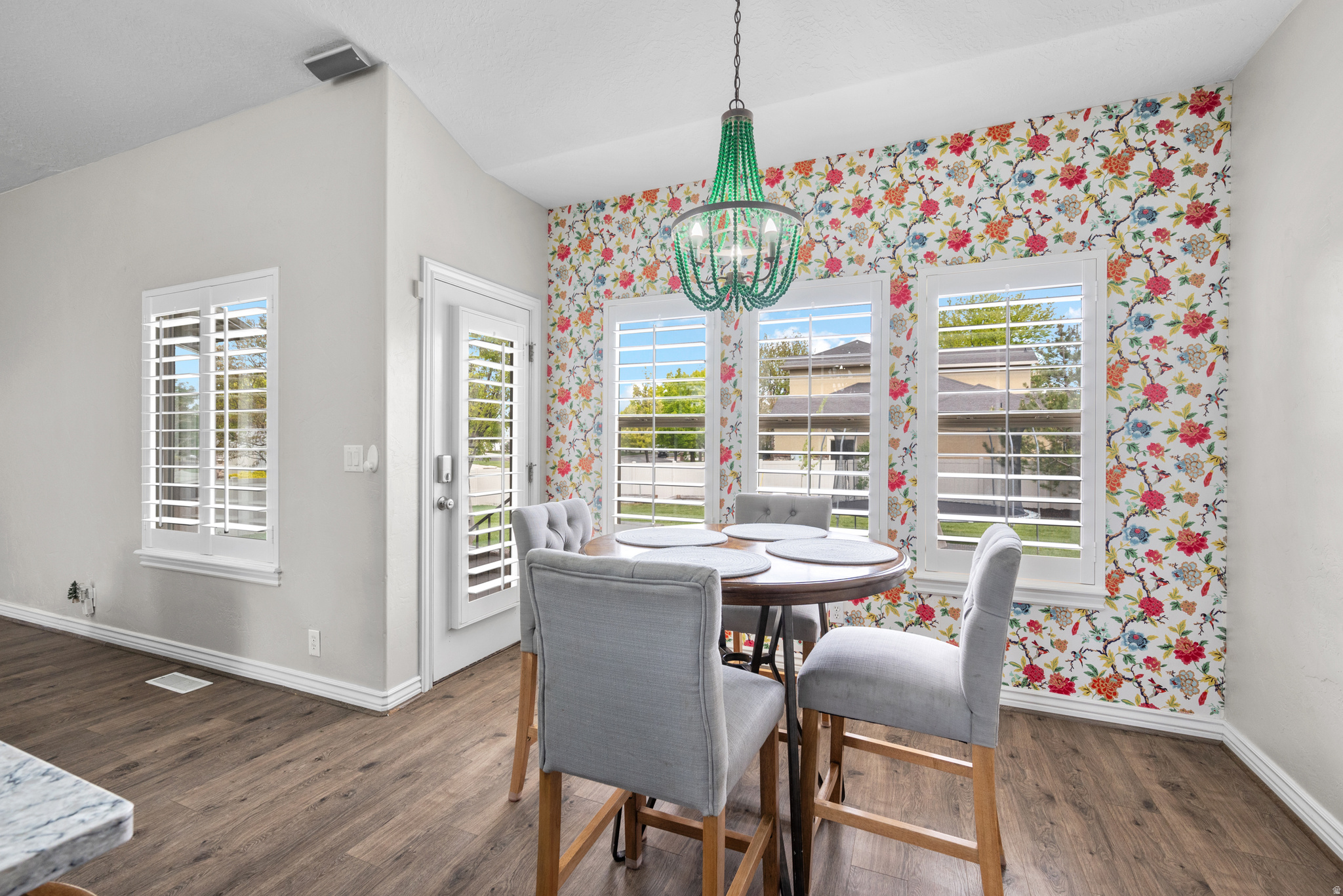 MEADOWS - Residential