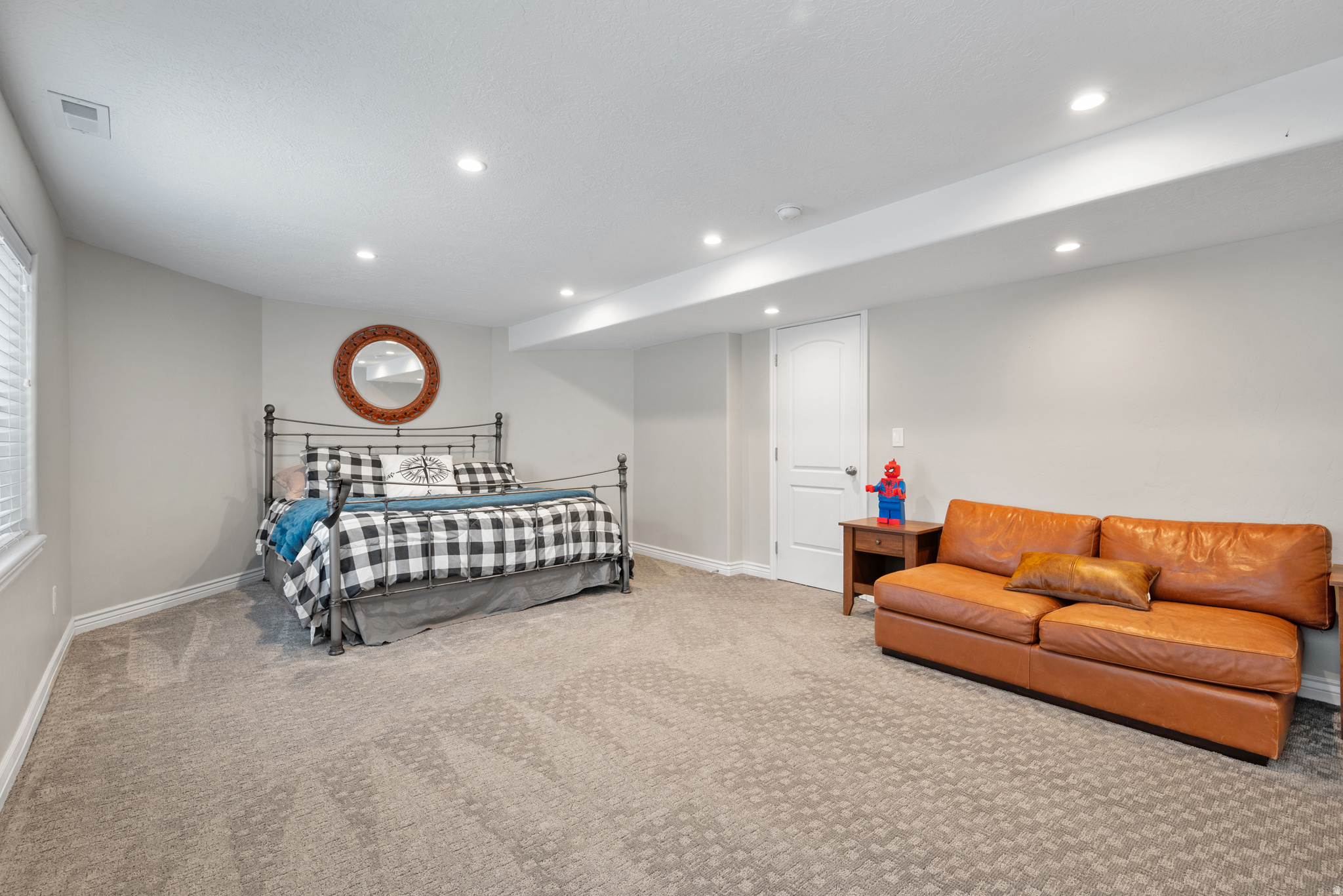 MEADOWS - Residential