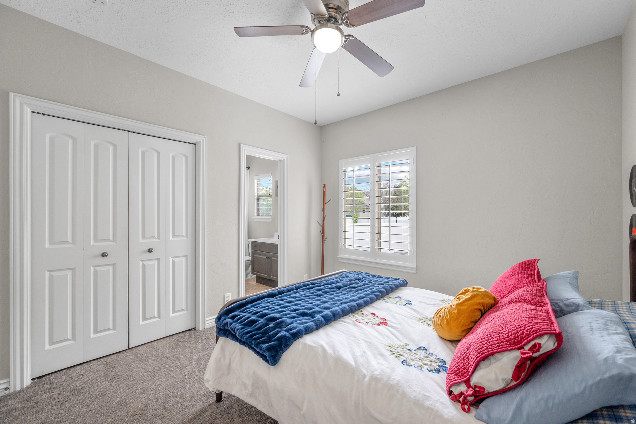 MEADOWS - Residential