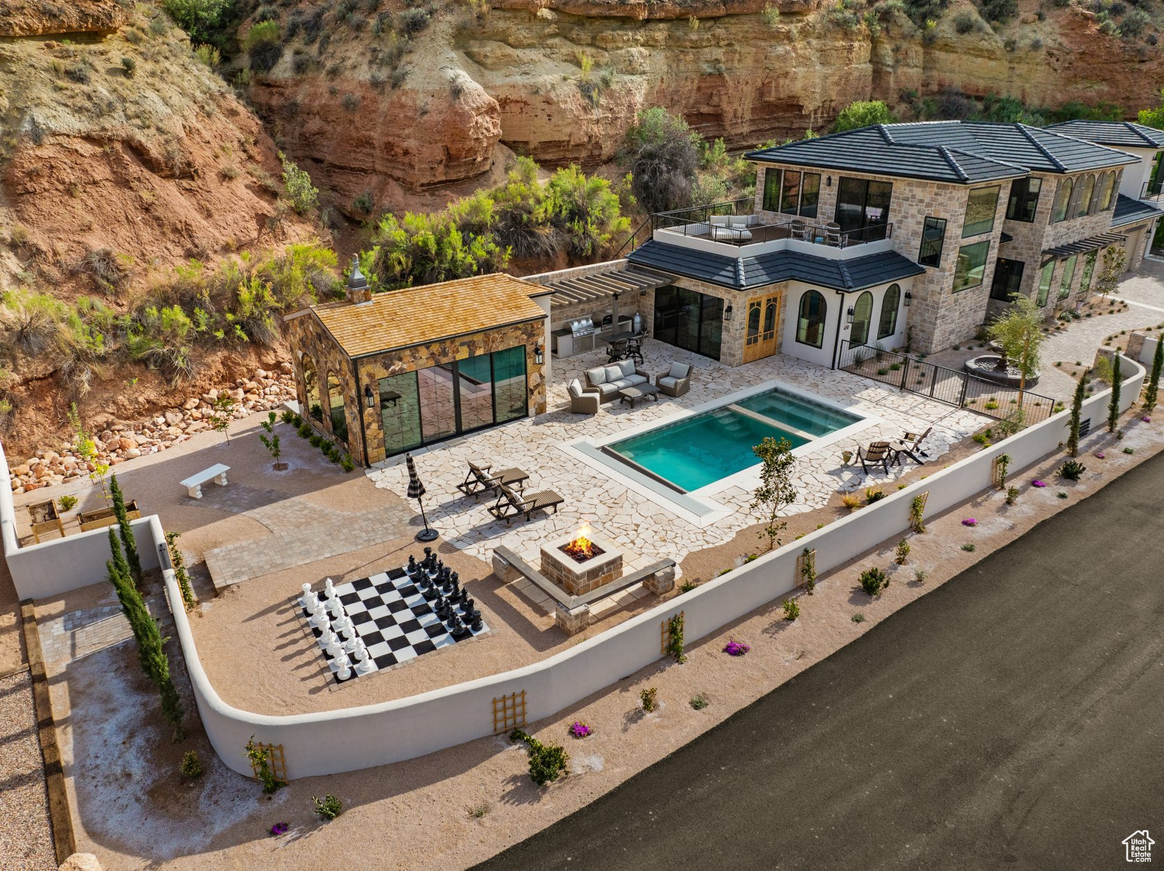 MINDIRA VINEYARDS - Residential