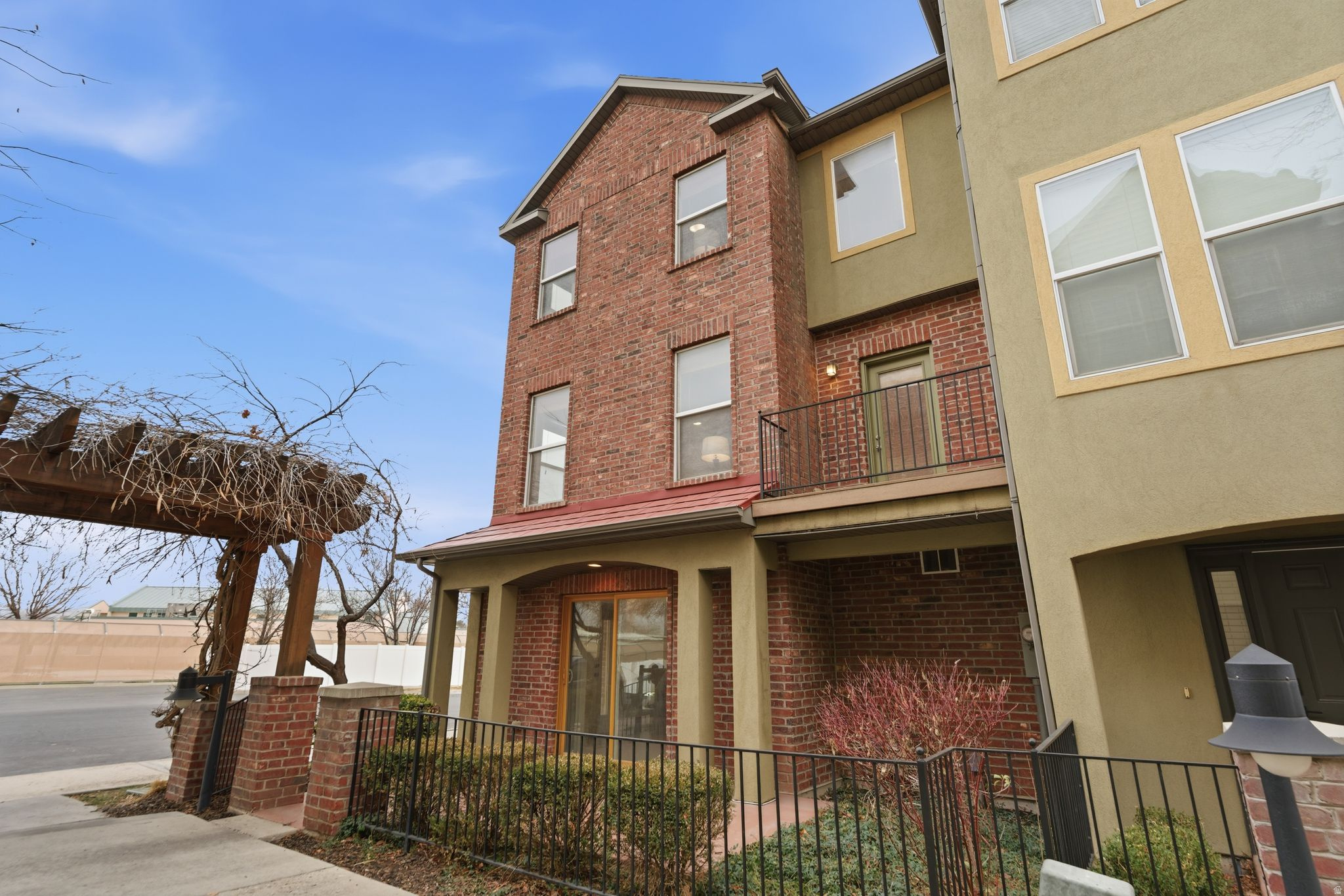 WAVERLY STATION - Residential