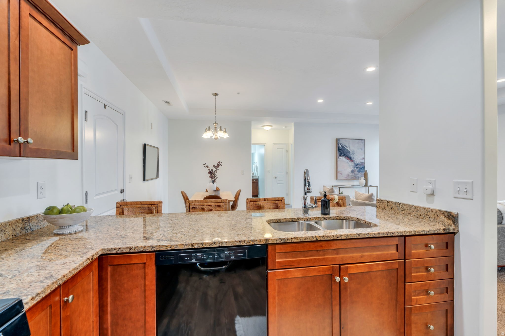 DAYBREAK - Residential